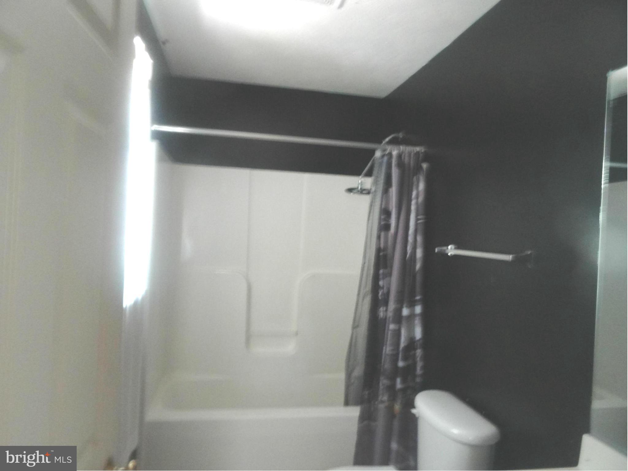 CAROLINE PINES - Residential