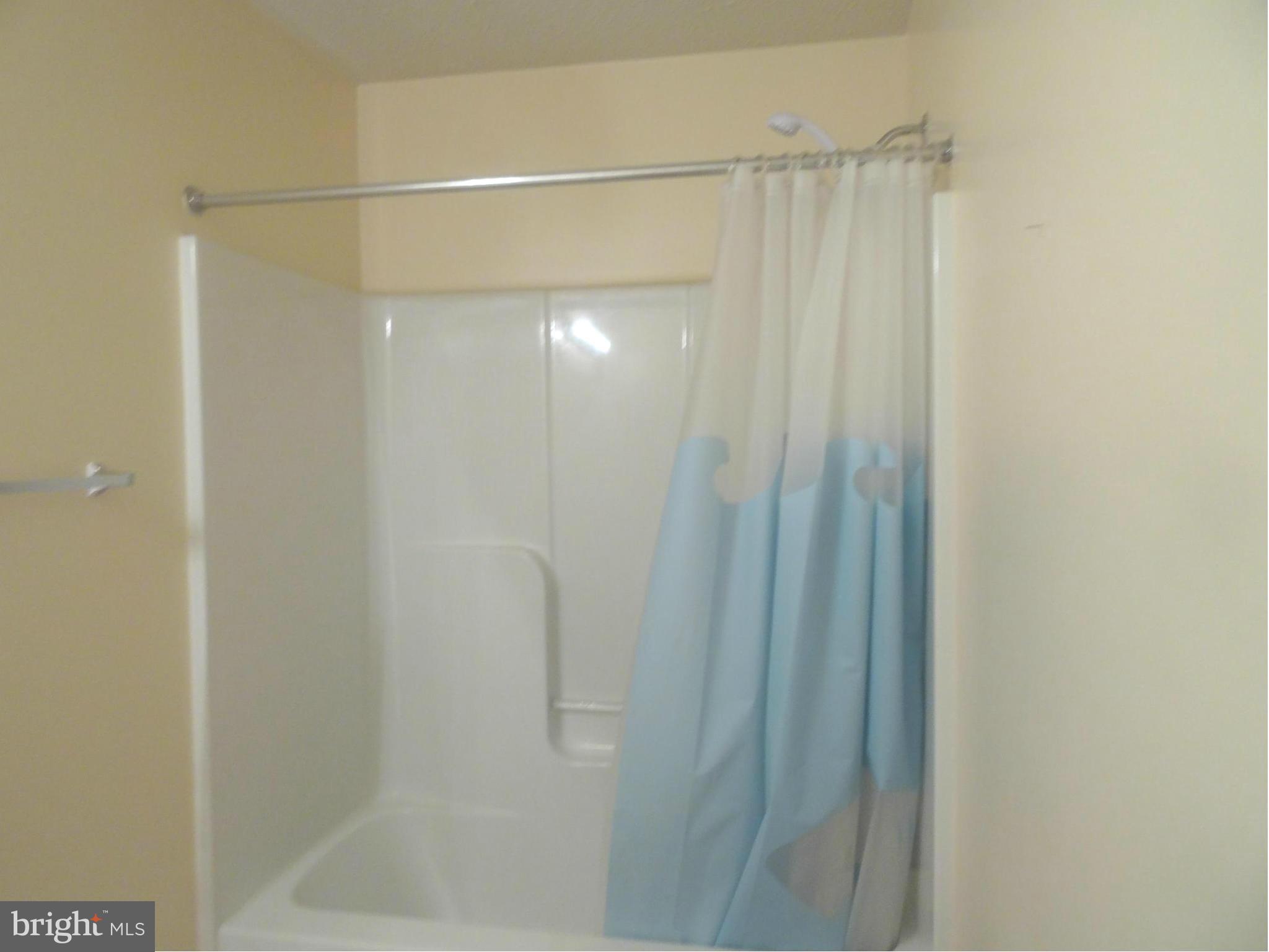 CAROLINE PINES - Residential