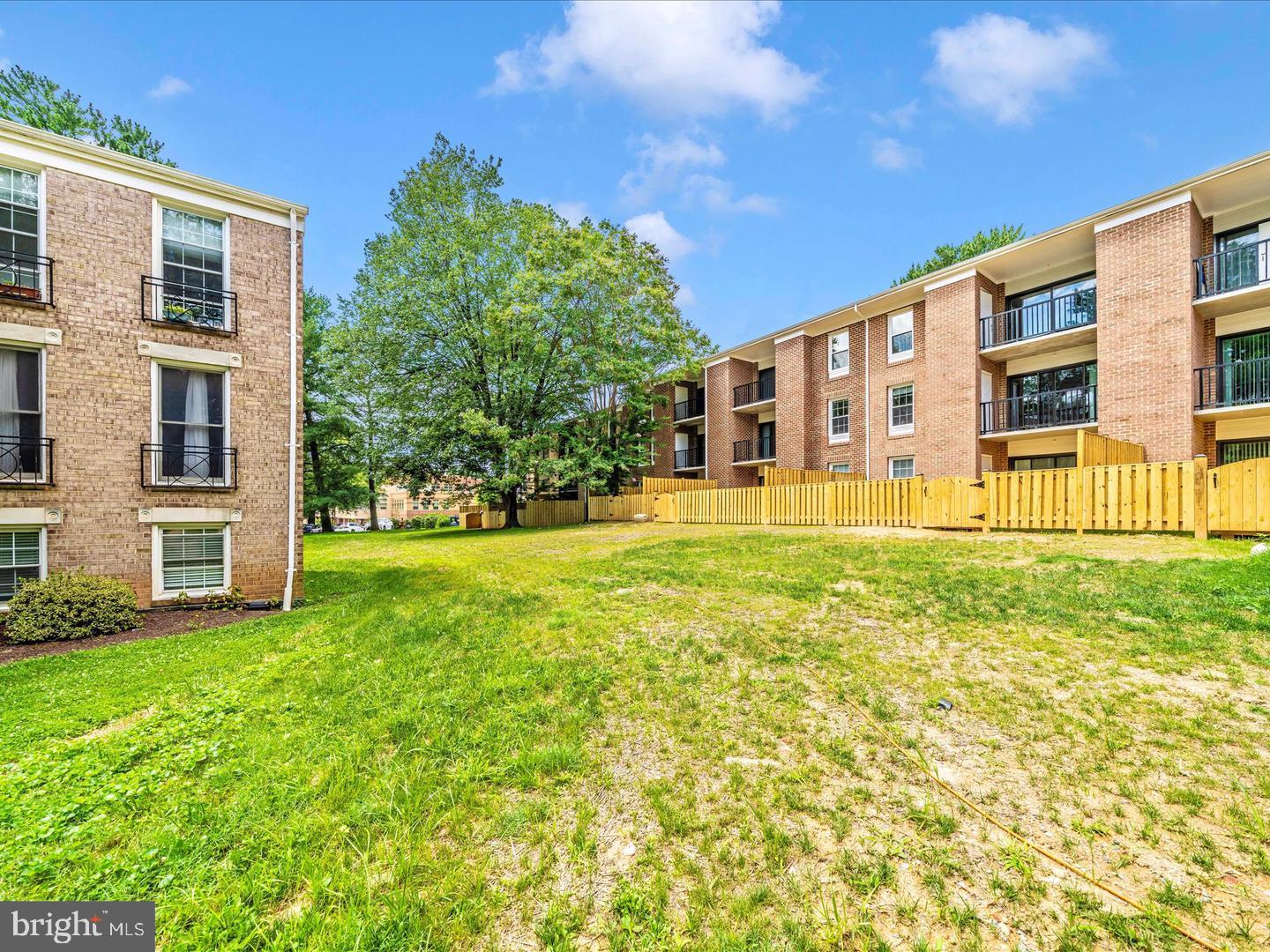 DIAMOND FARM - Residential