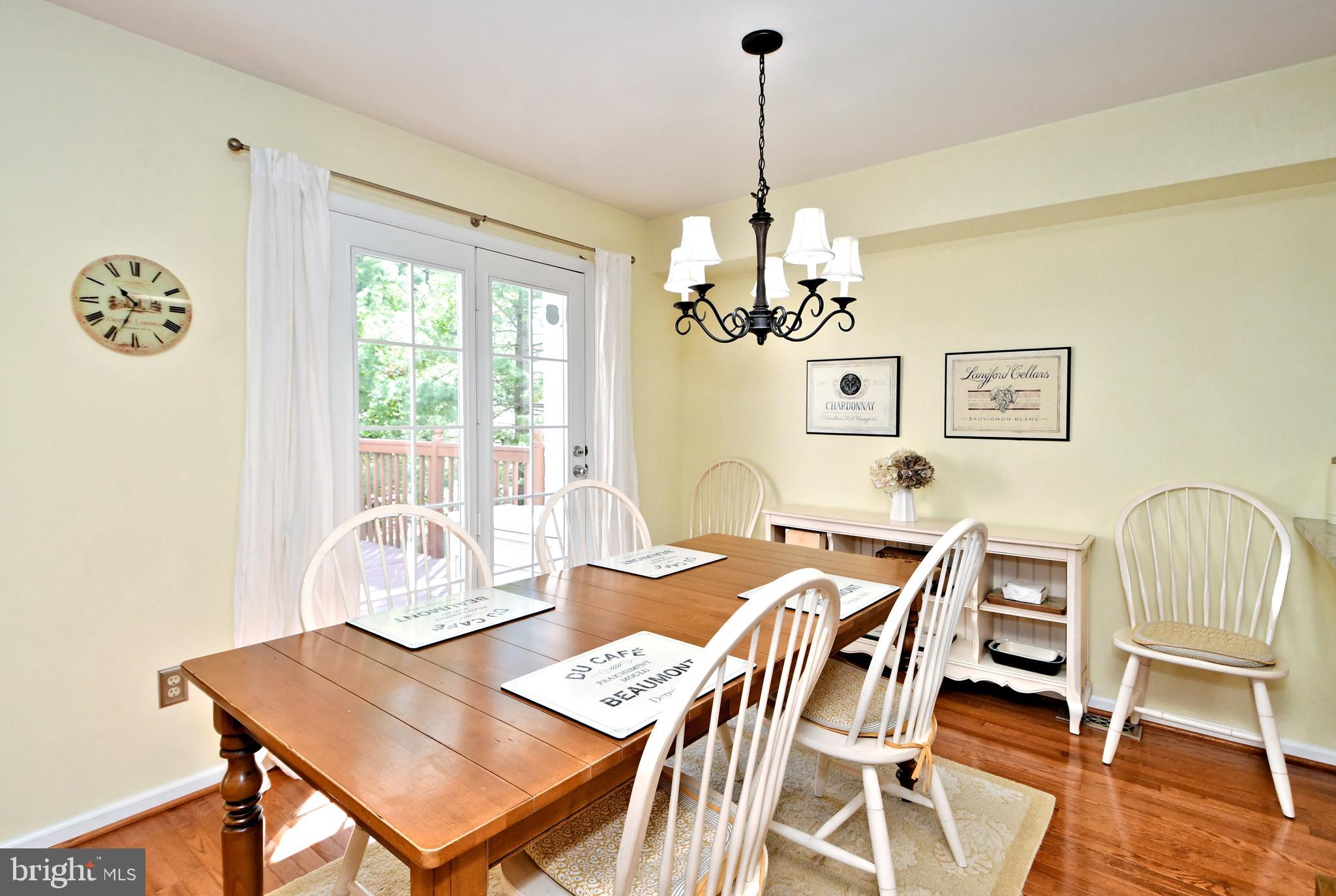 MEADOW VIEW ESTS - Residential