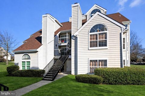 15755 EASTHAVEN COURT 403 BOWIE MD 20716