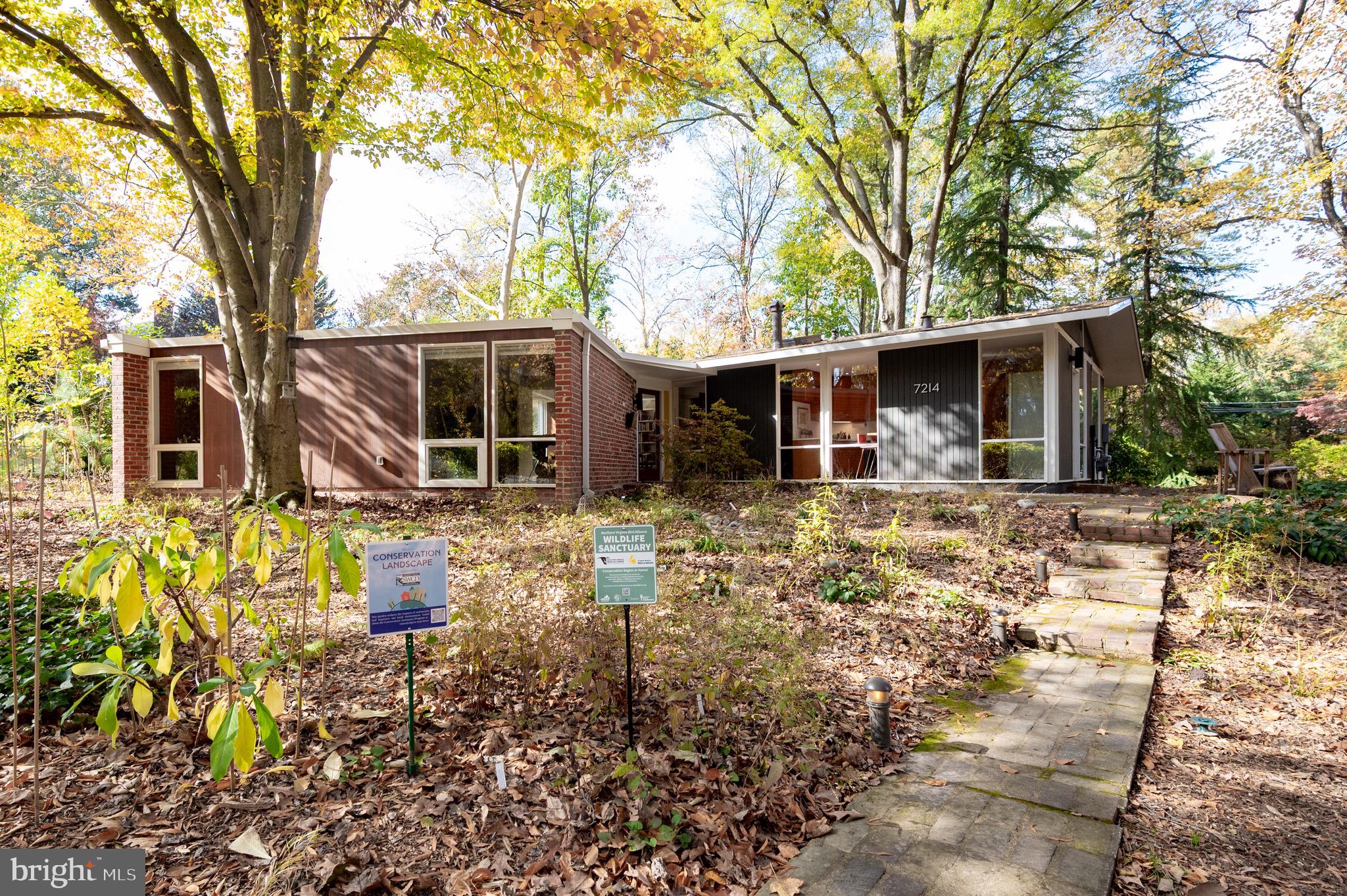 HOLLIN HILLS - Residential