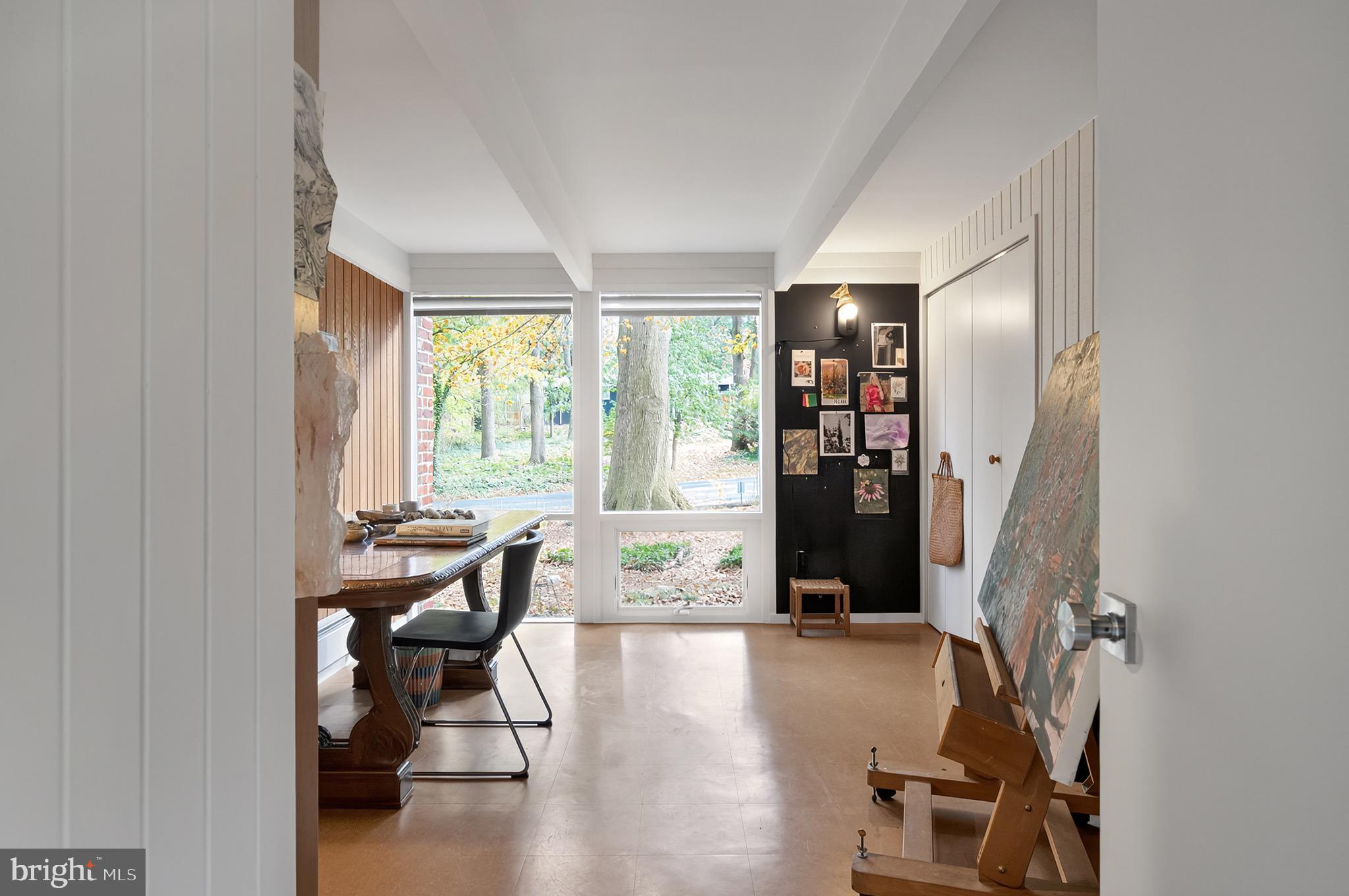 HOLLIN HILLS - Residential