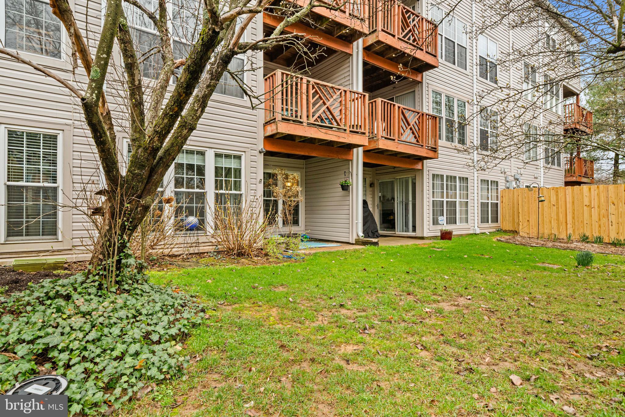 LEE LANDING - Residential