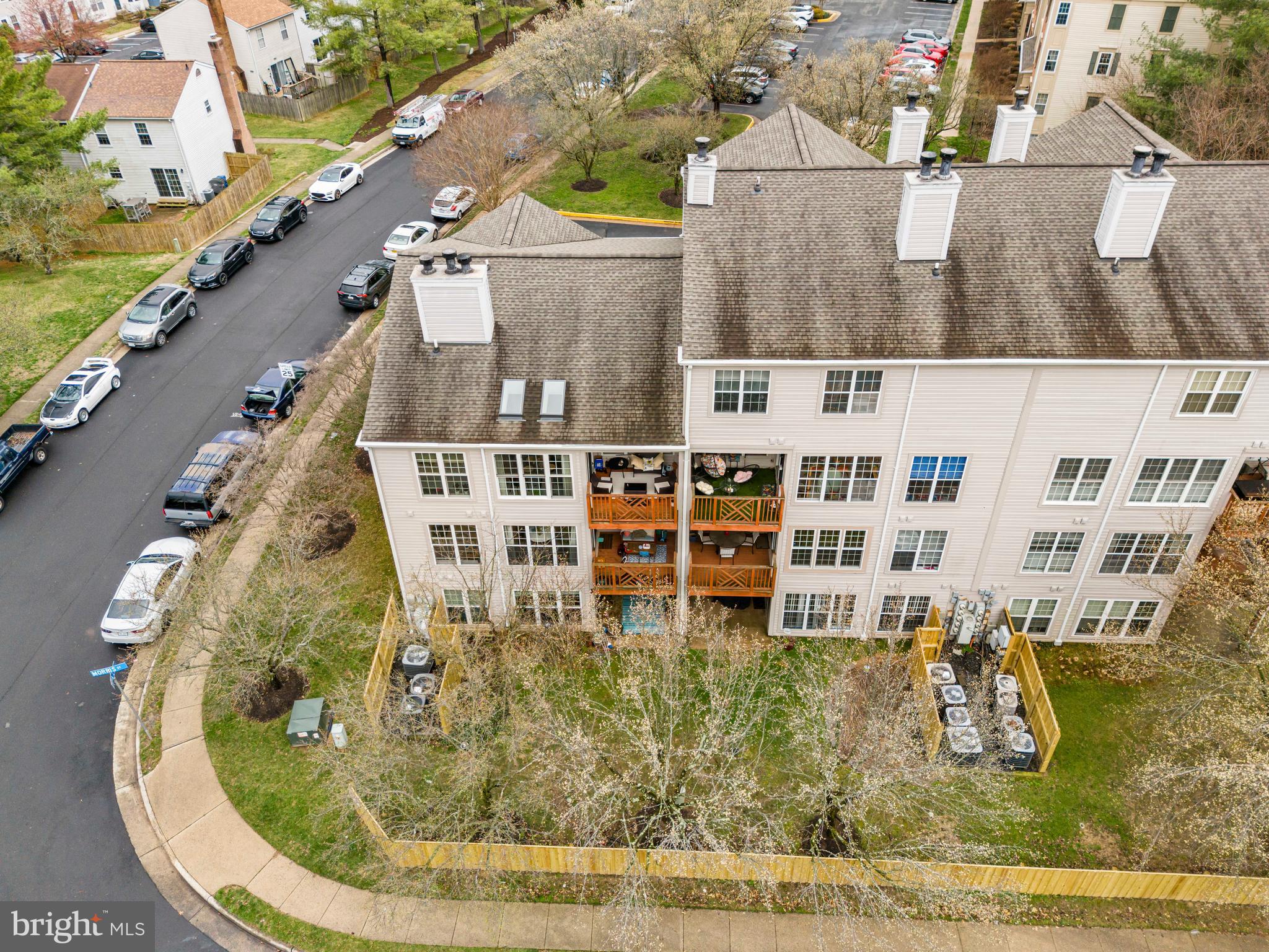 LEE LANDING - Residential