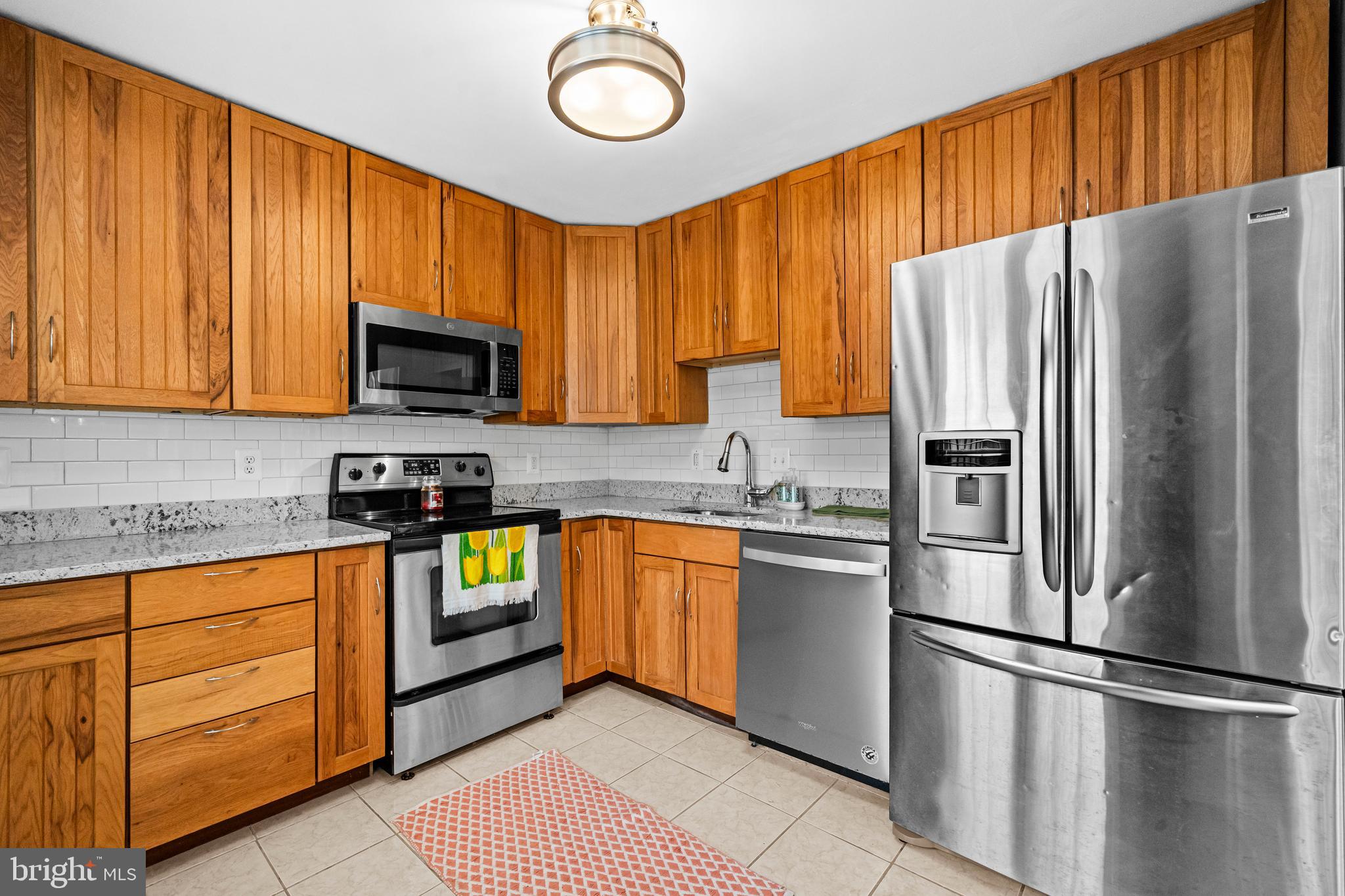 LEE LANDING - Residential