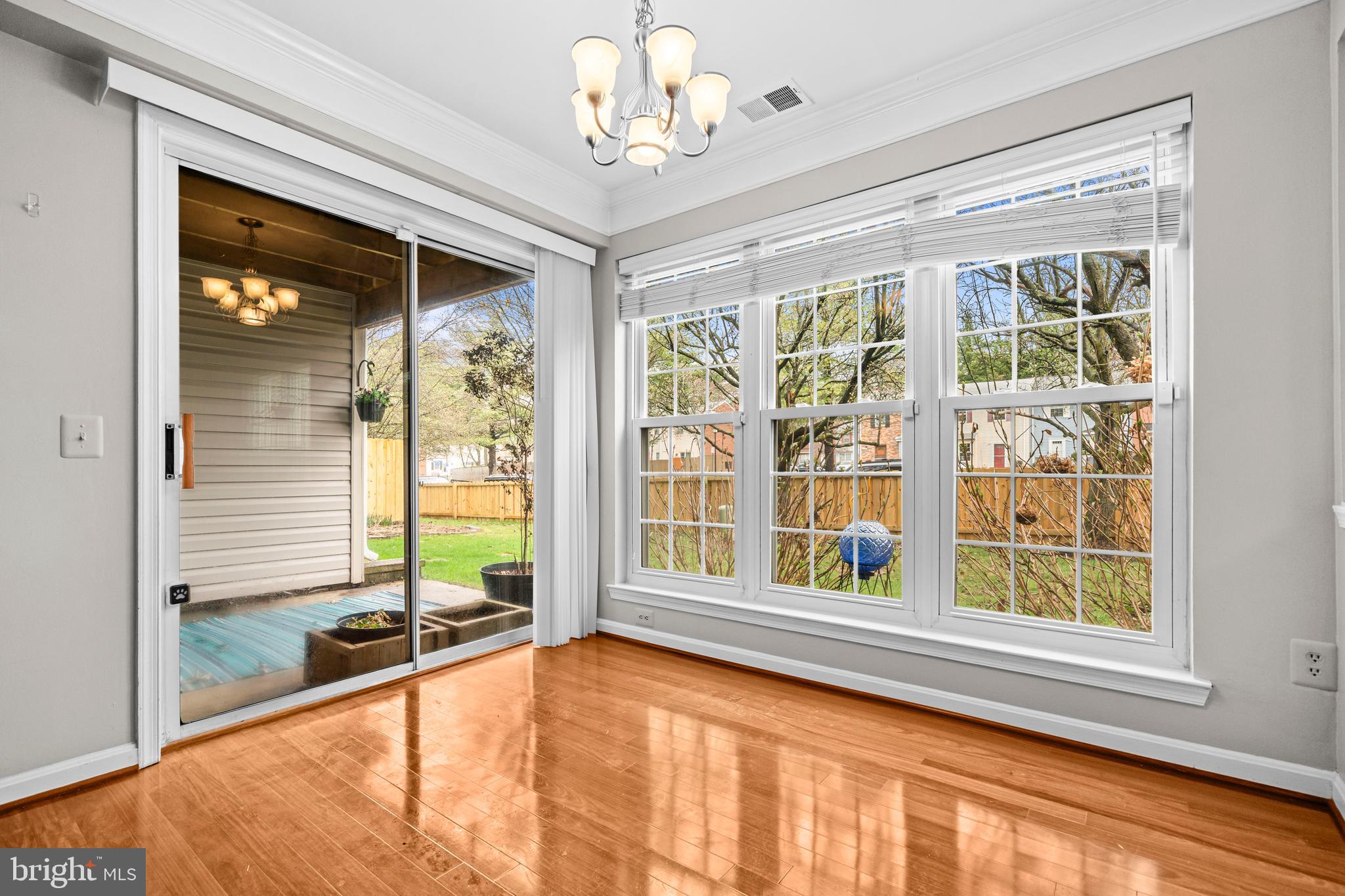 LEE LANDING - Residential