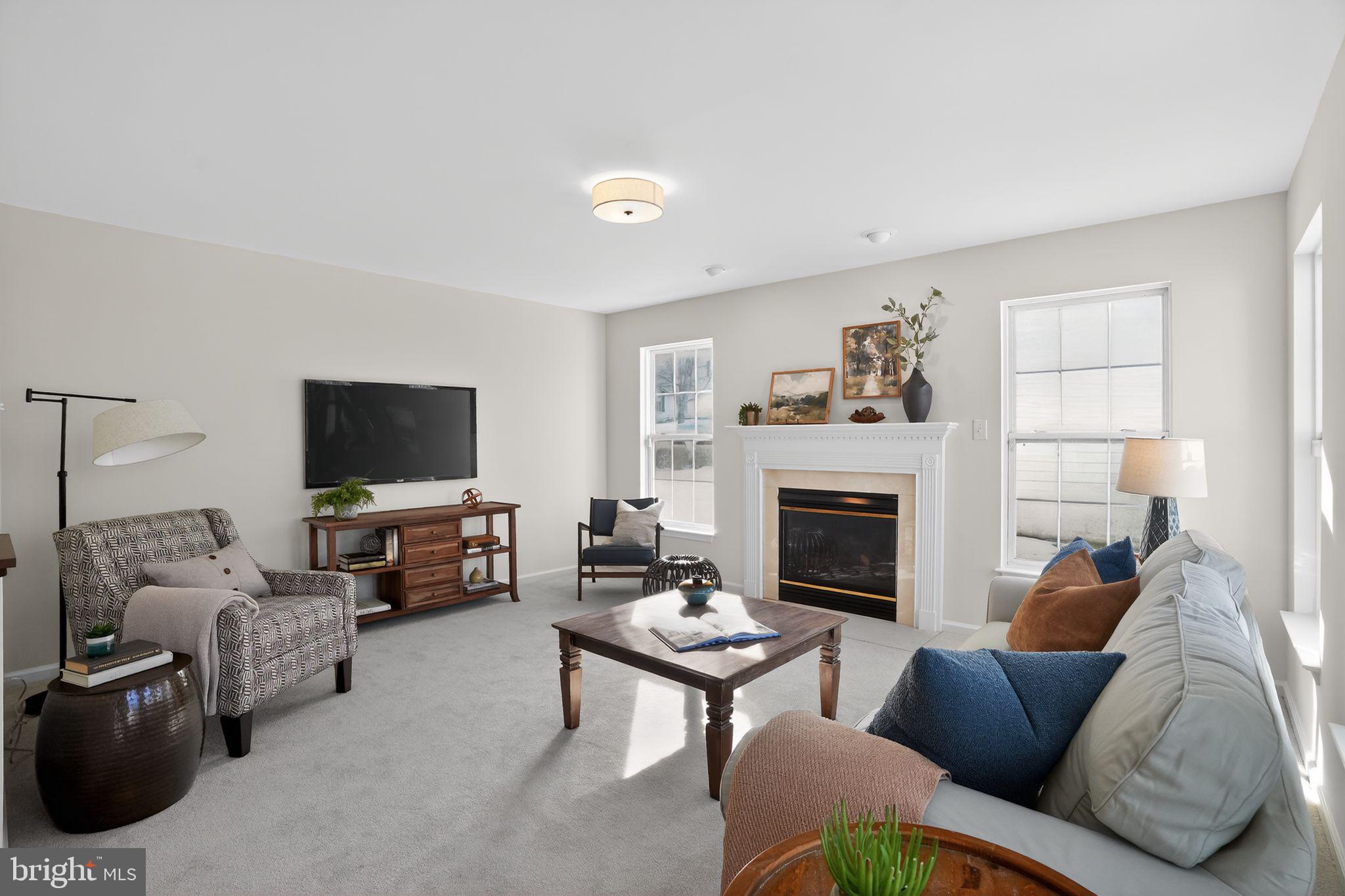 WILLIAMSBURG - Residential