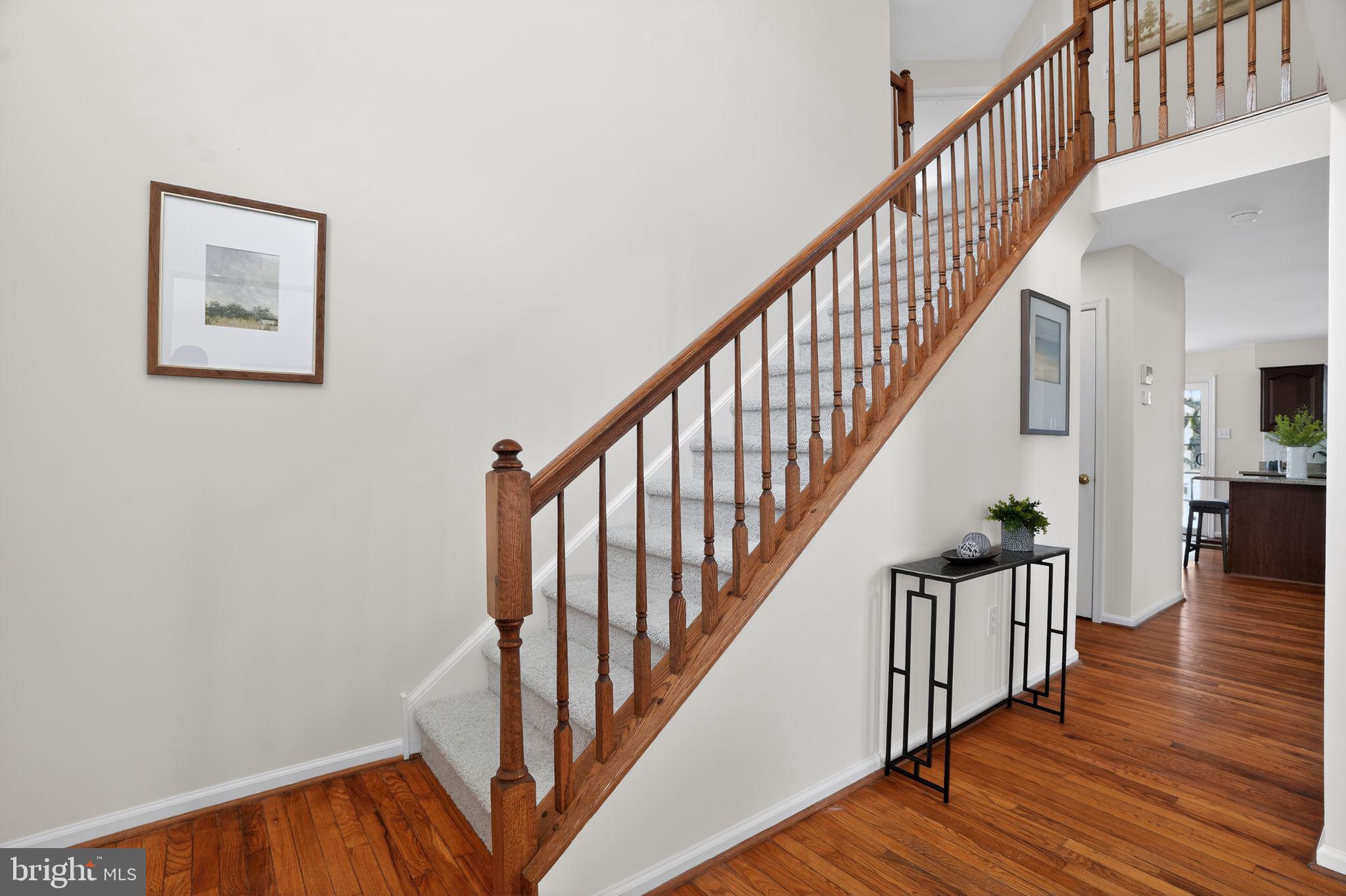 WILLIAMSBURG - Residential