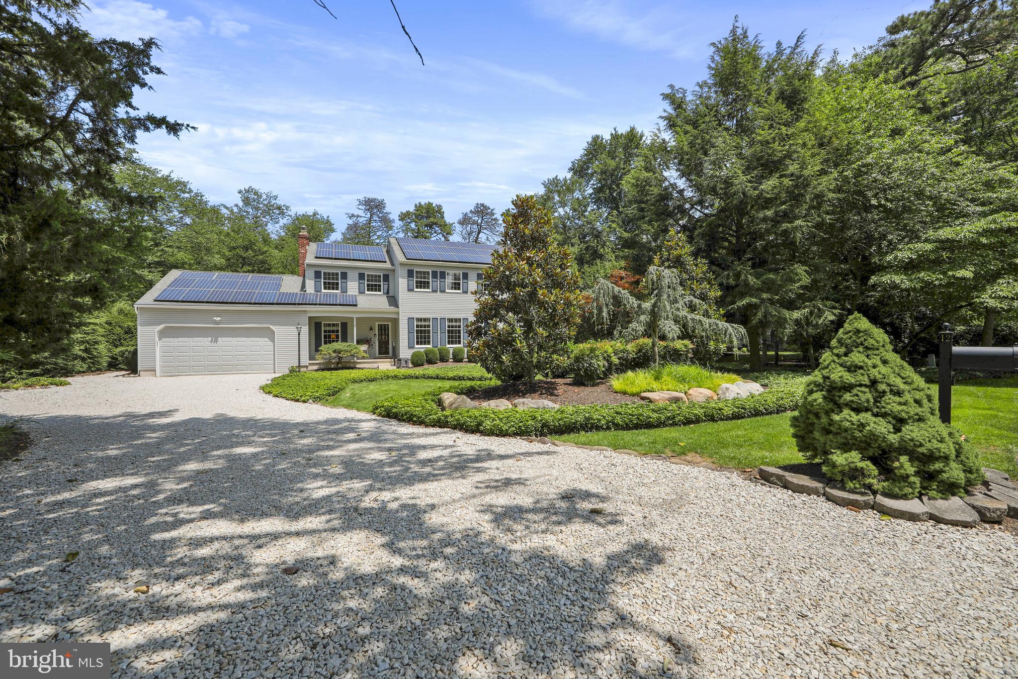 12 NOTTINGHAM DRIVE