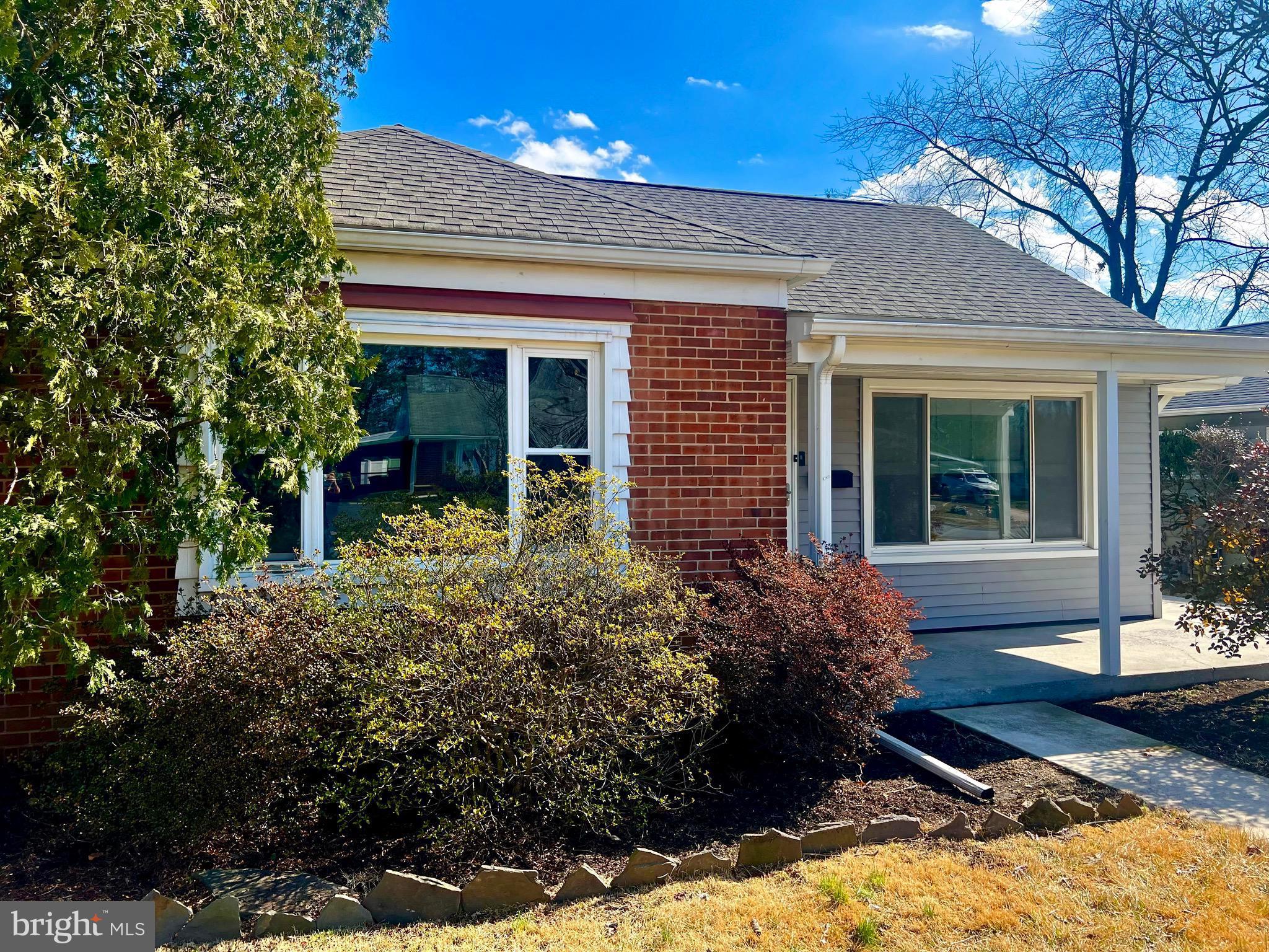 HIGHLAND PARK - Residential