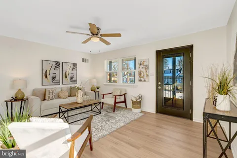 122 Scott Drive, Manassas Park, VA MLS: VAMP2003668