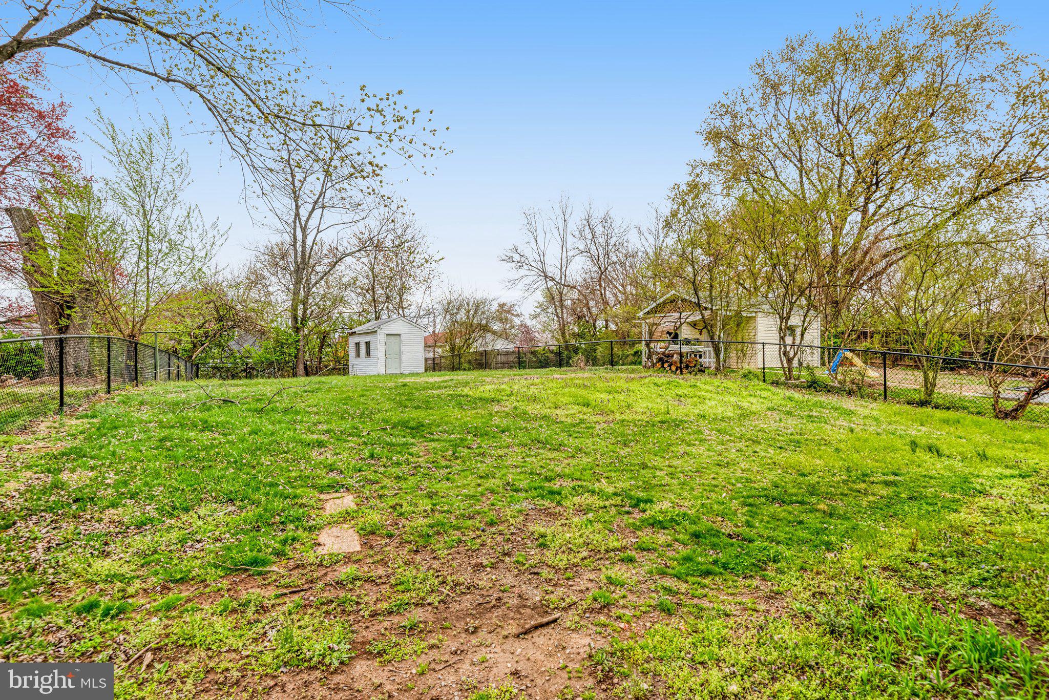 MANASSAS PARK - Residential