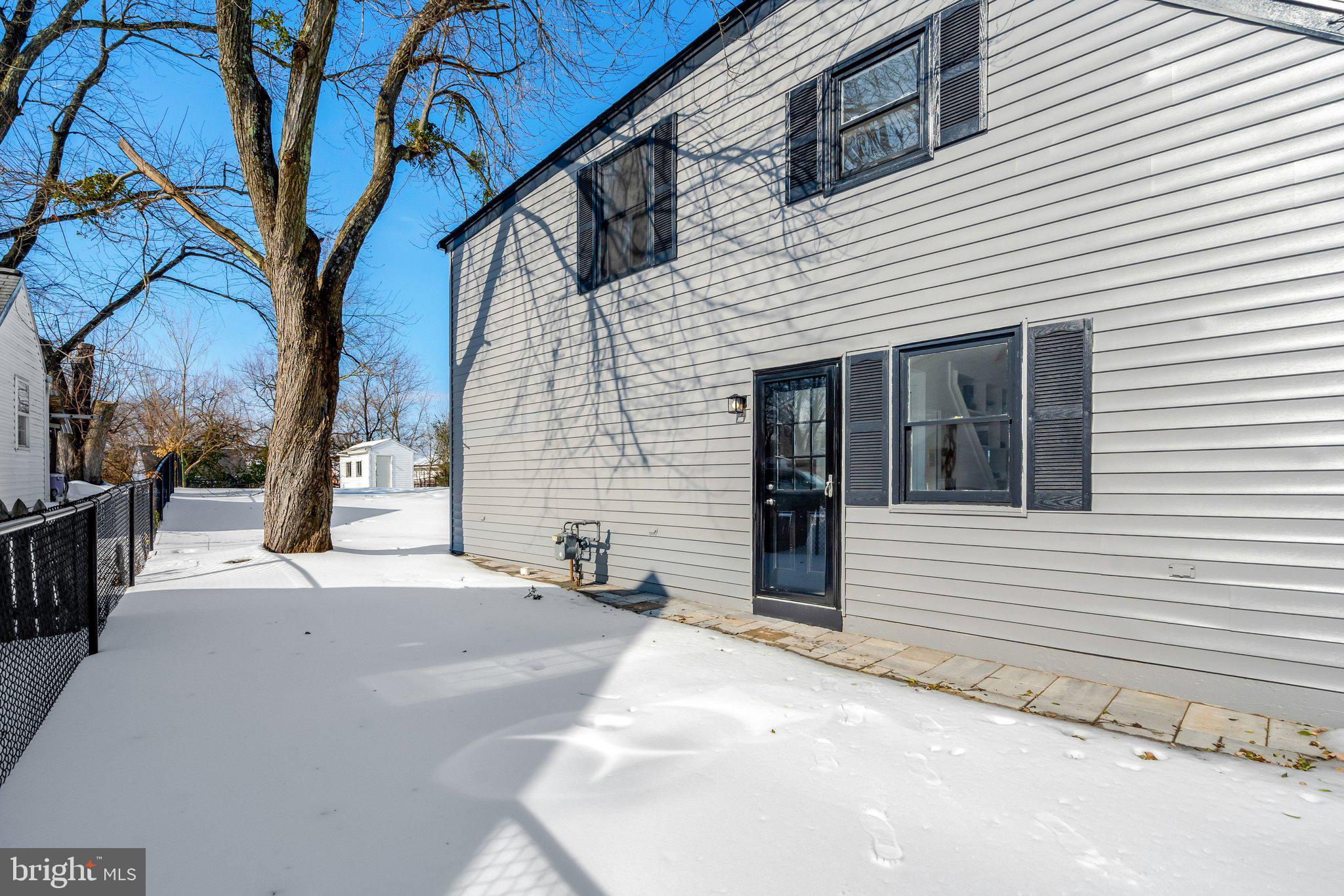 MANASSAS PARK - Residential