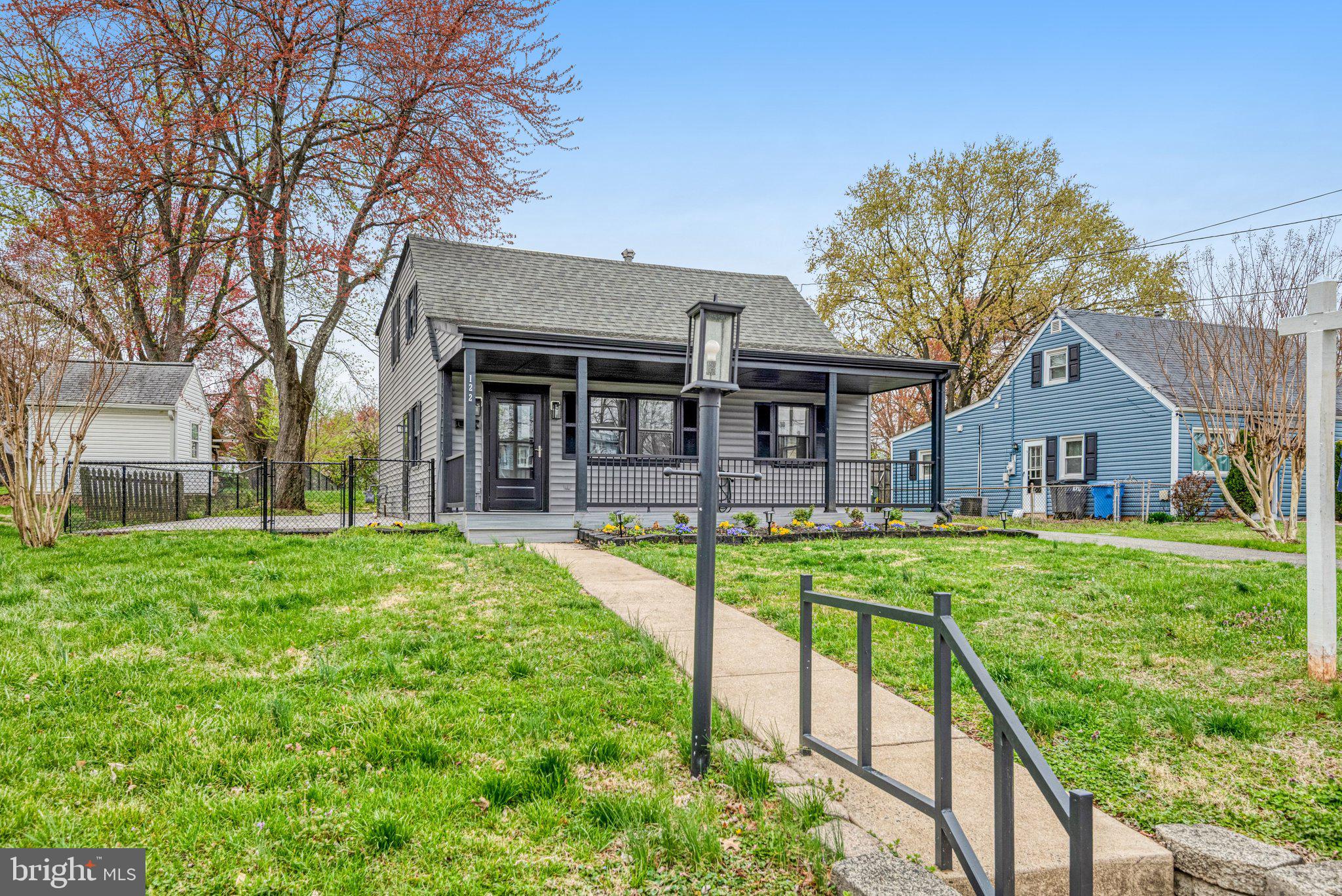 MANASSAS PARK - Residential