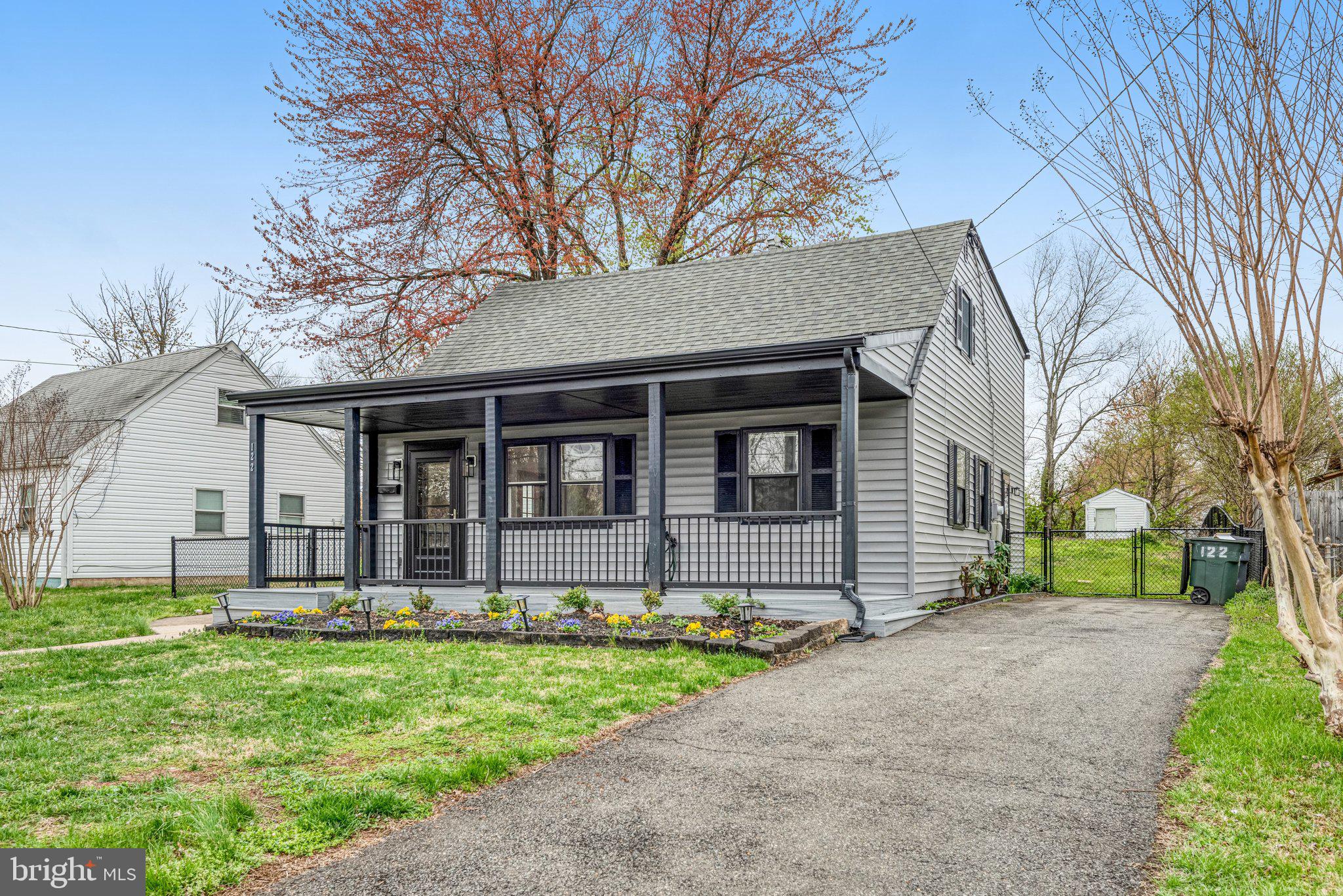 MANASSAS PARK - Residential