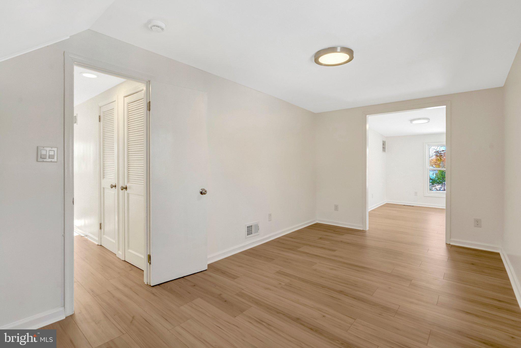 MANASSAS PARK - Residential