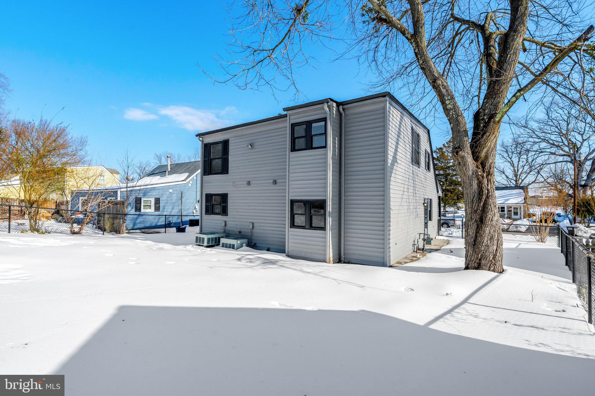 MANASSAS PARK - Residential