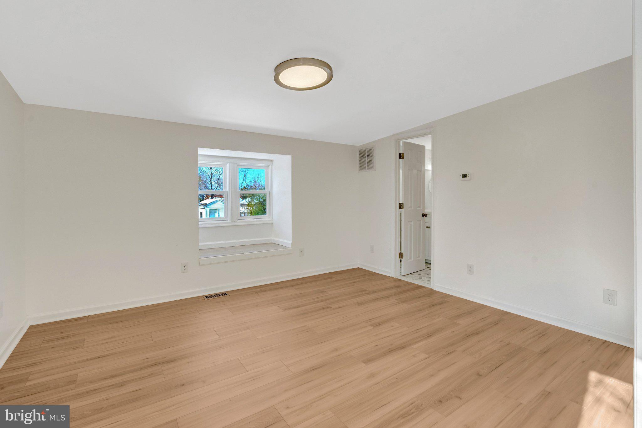 MANASSAS PARK - Residential