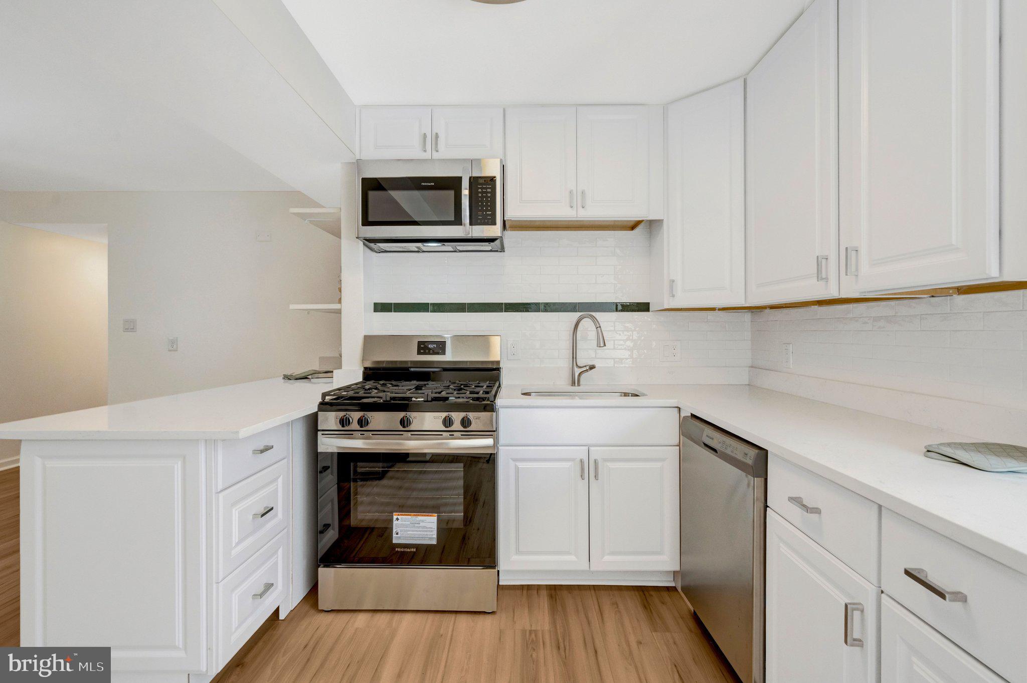 MANASSAS PARK - Residential