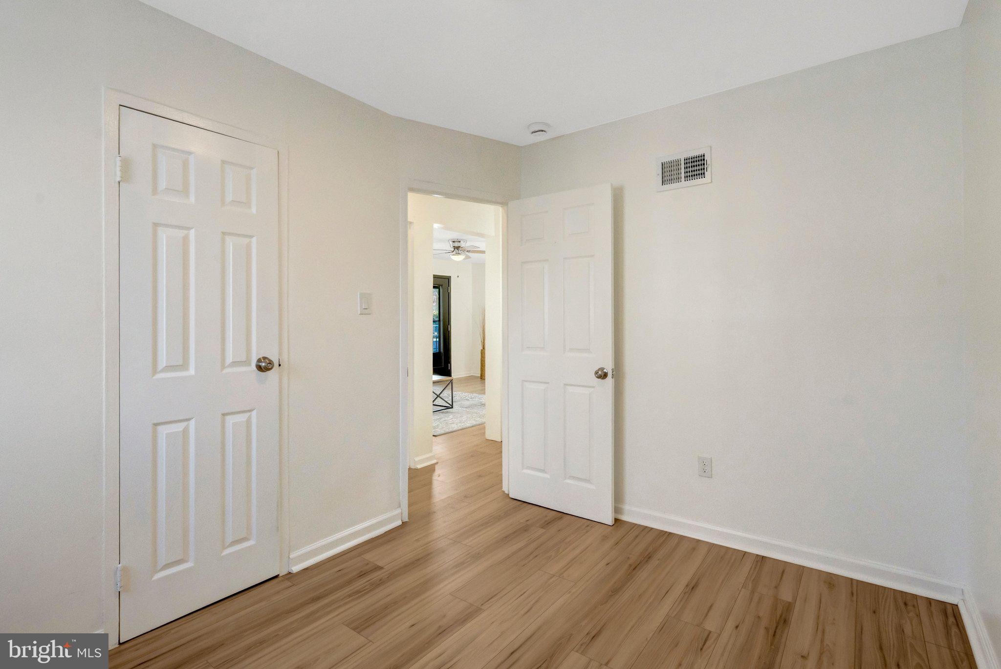 MANASSAS PARK - Residential