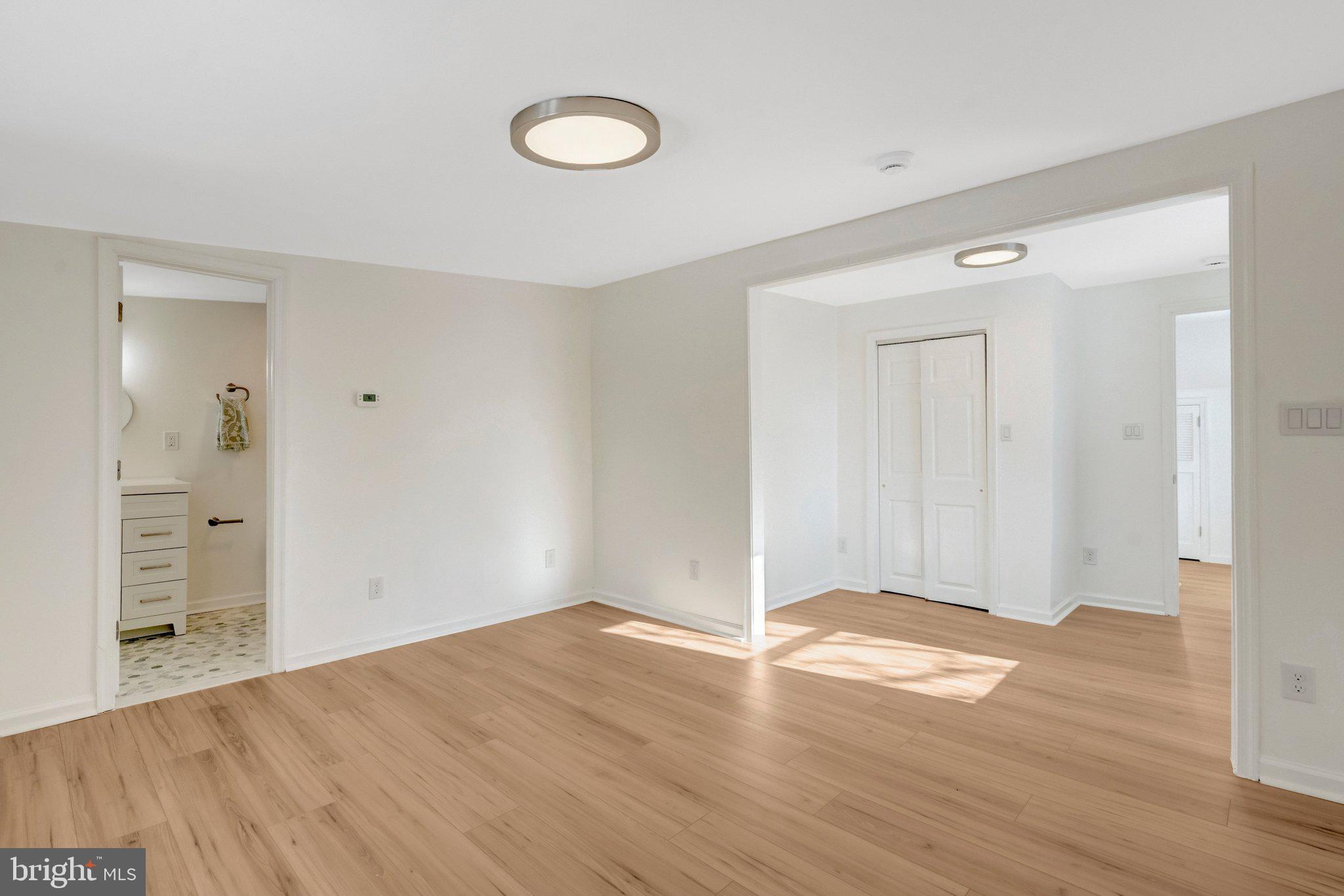 MANASSAS PARK - Residential