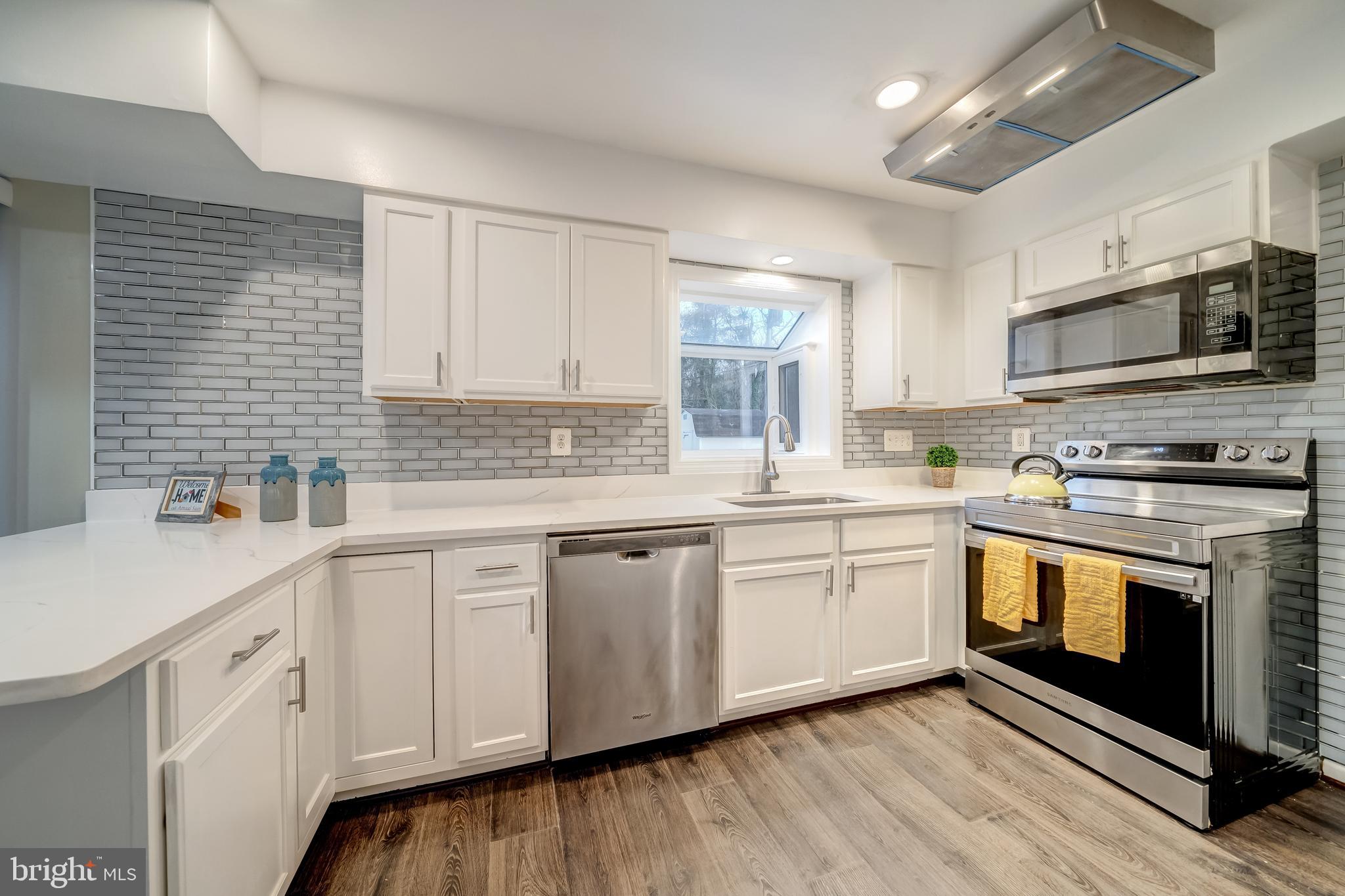 SOMERSET AT BELAIR - Residential