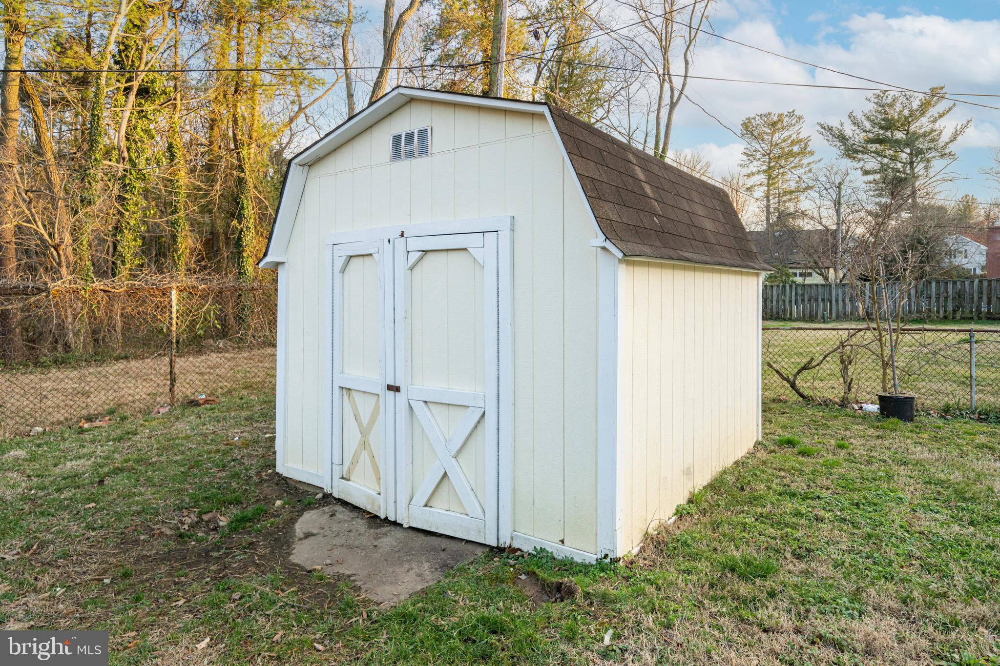 SOMERSET AT BELAIR - Residential