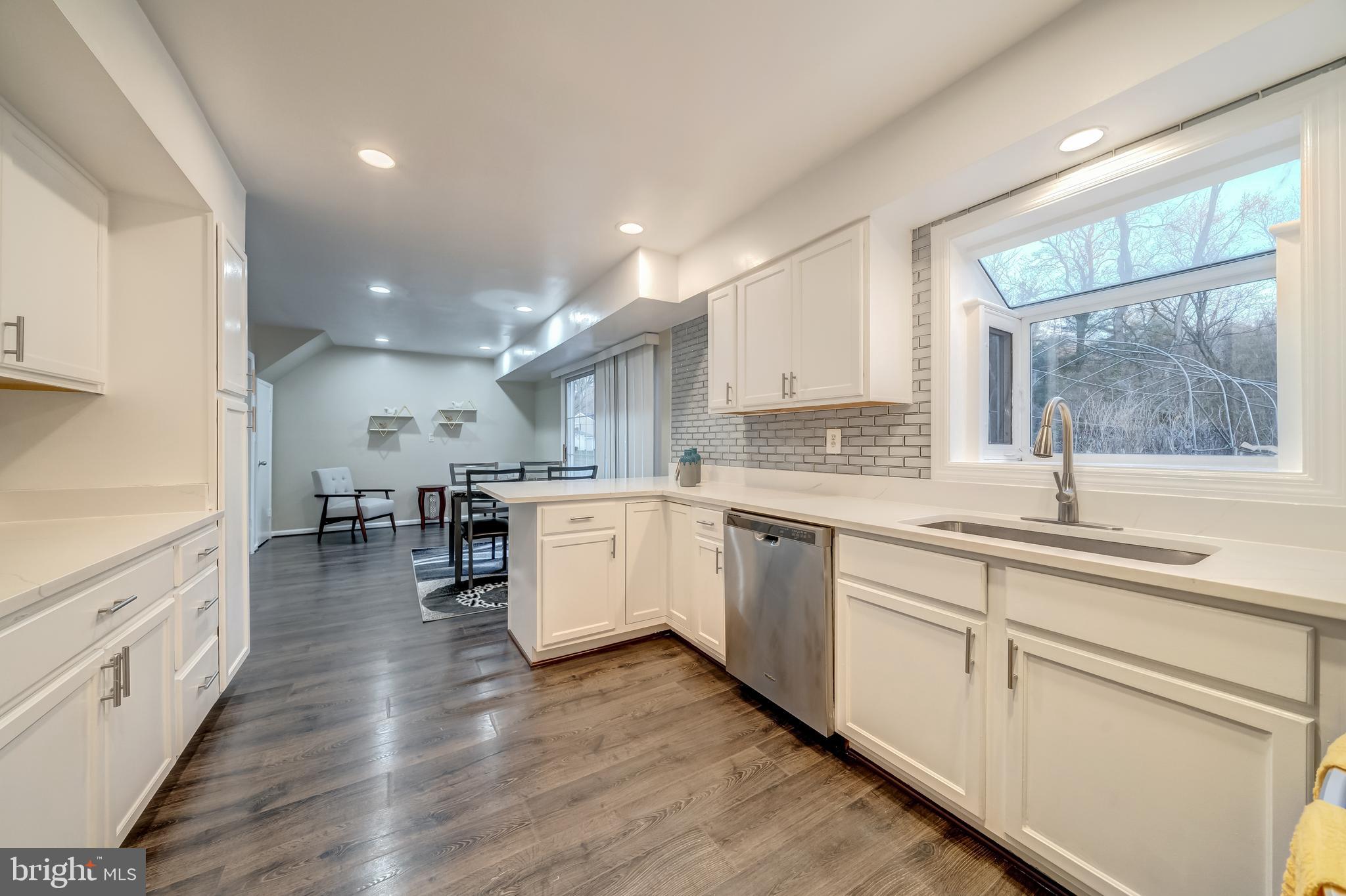 SOMERSET AT BELAIR - Residential