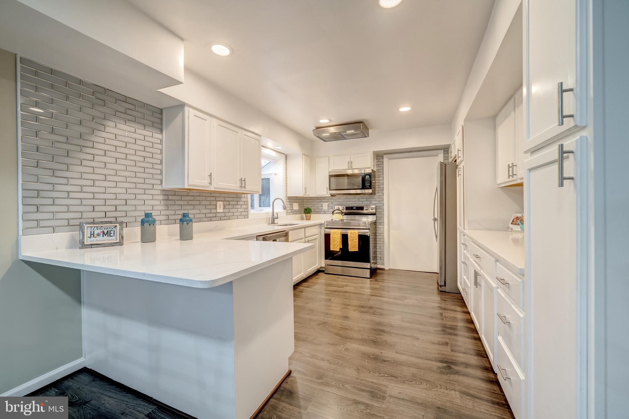 SOMERSET AT BELAIR - Residential