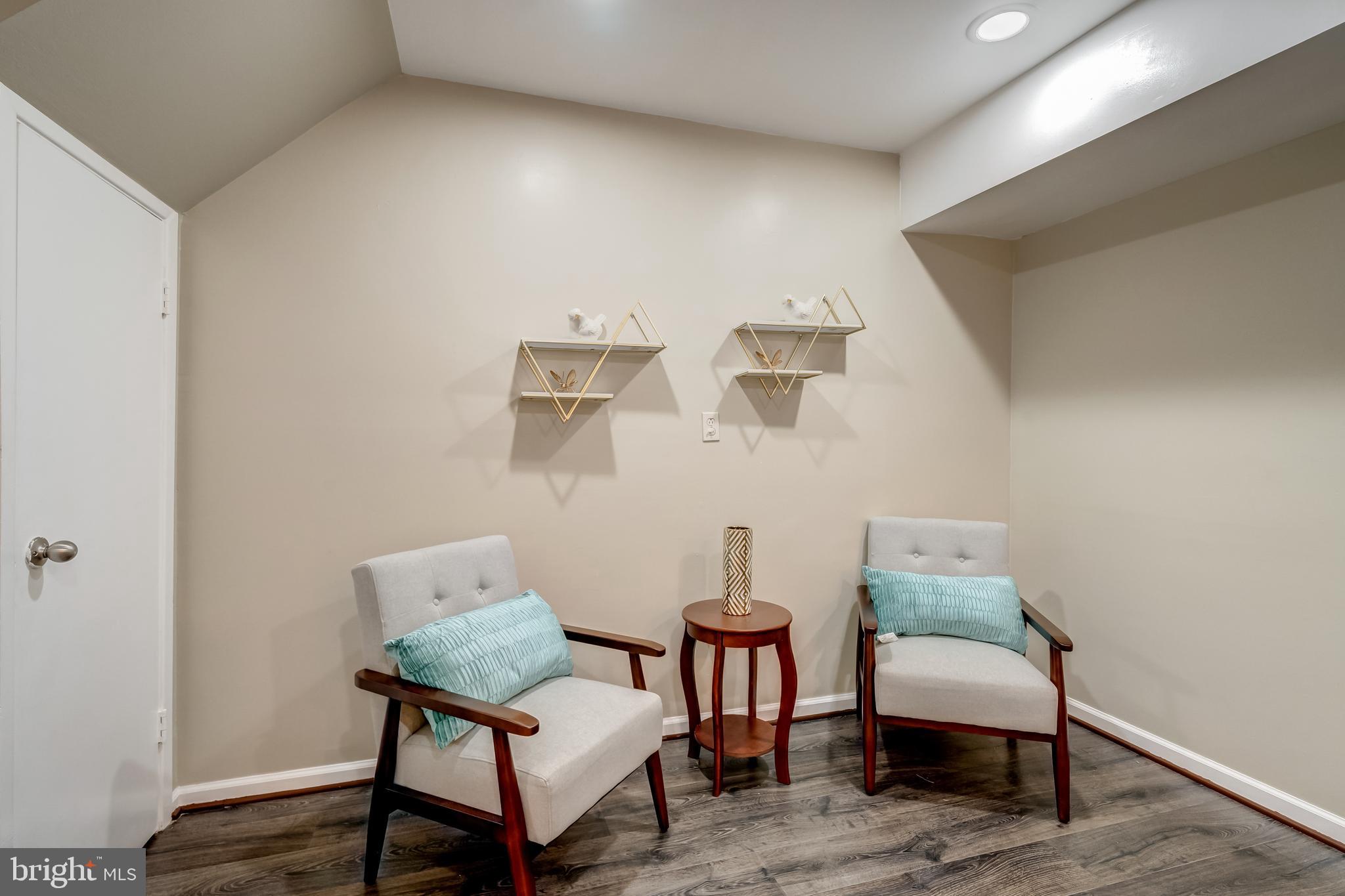 SOMERSET AT BELAIR - Residential