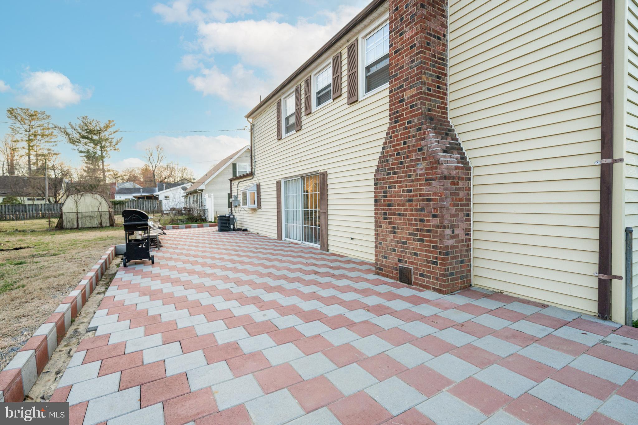 SOMERSET AT BELAIR - Residential