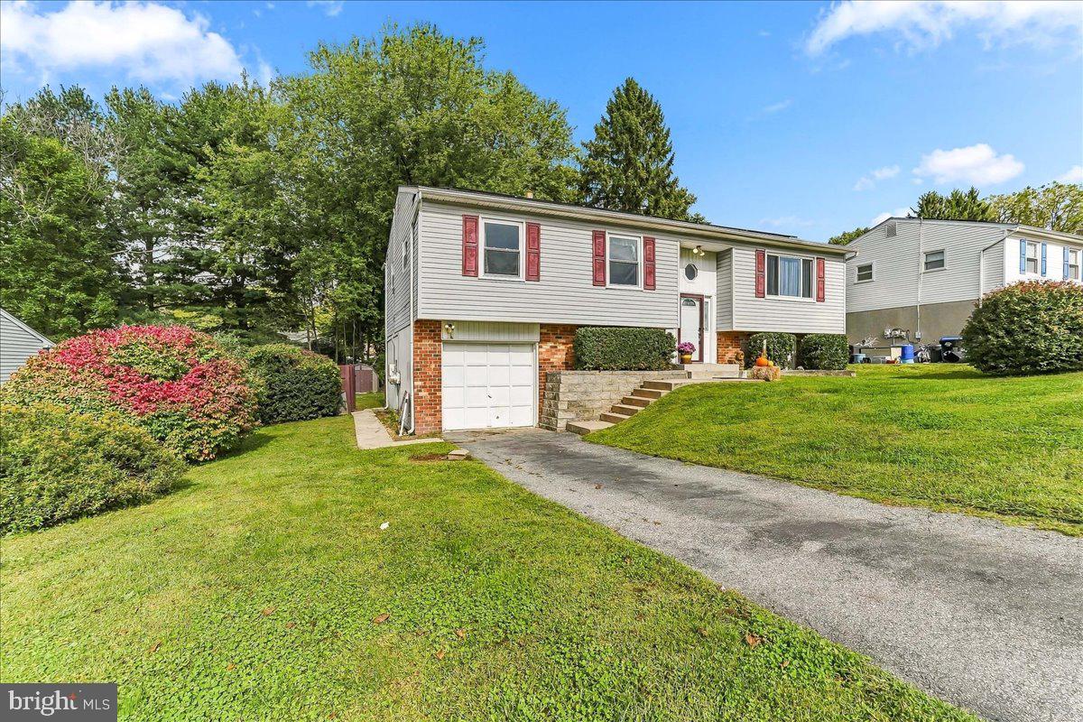33 MULBERRY STREET