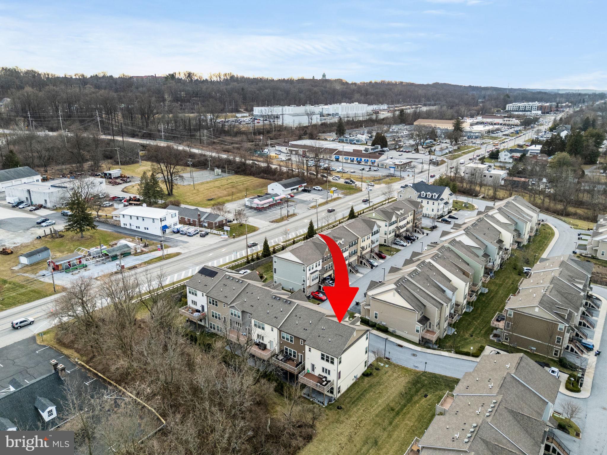 LINDEN HALL - Residential