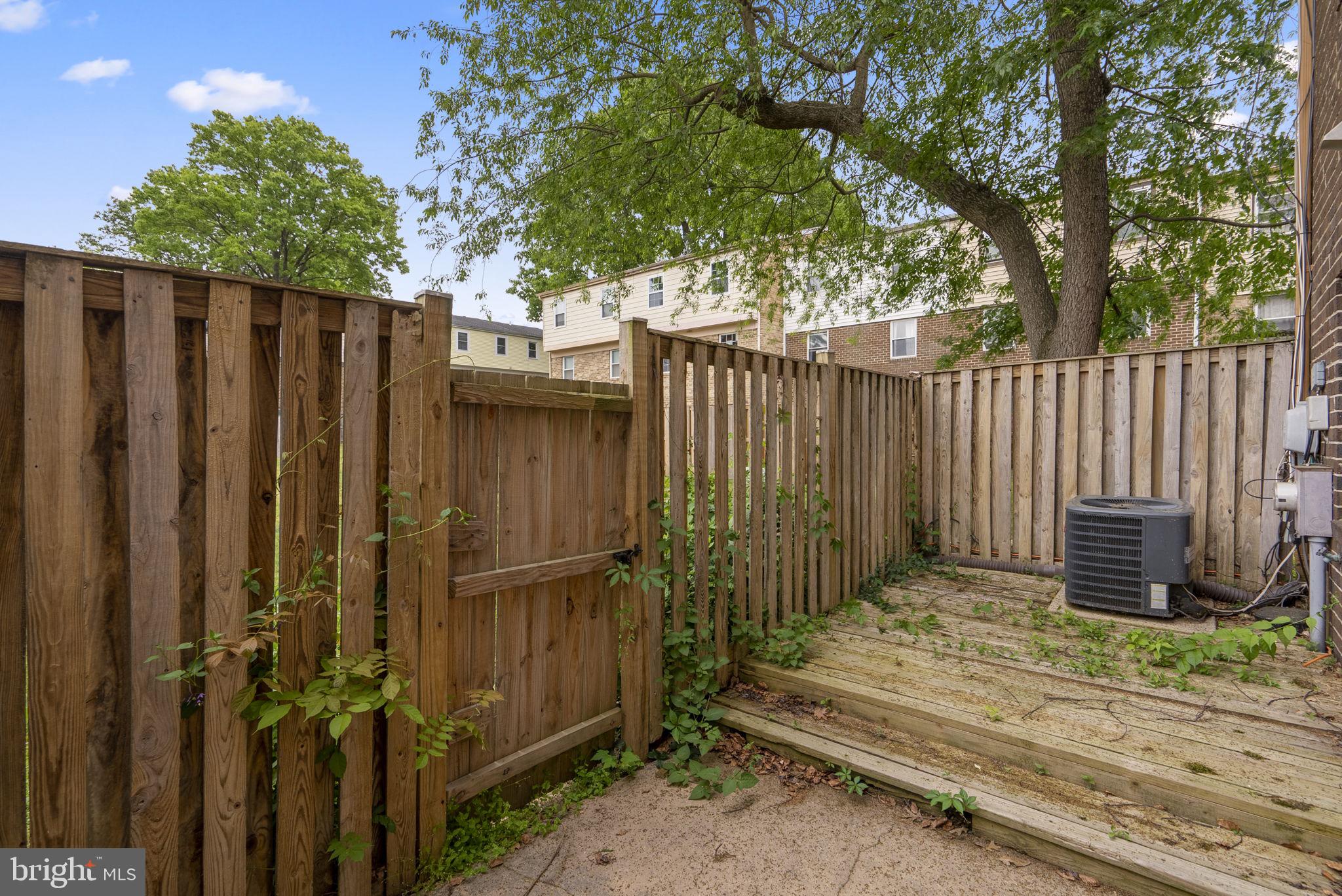 BRIGHTON WEST - Residential