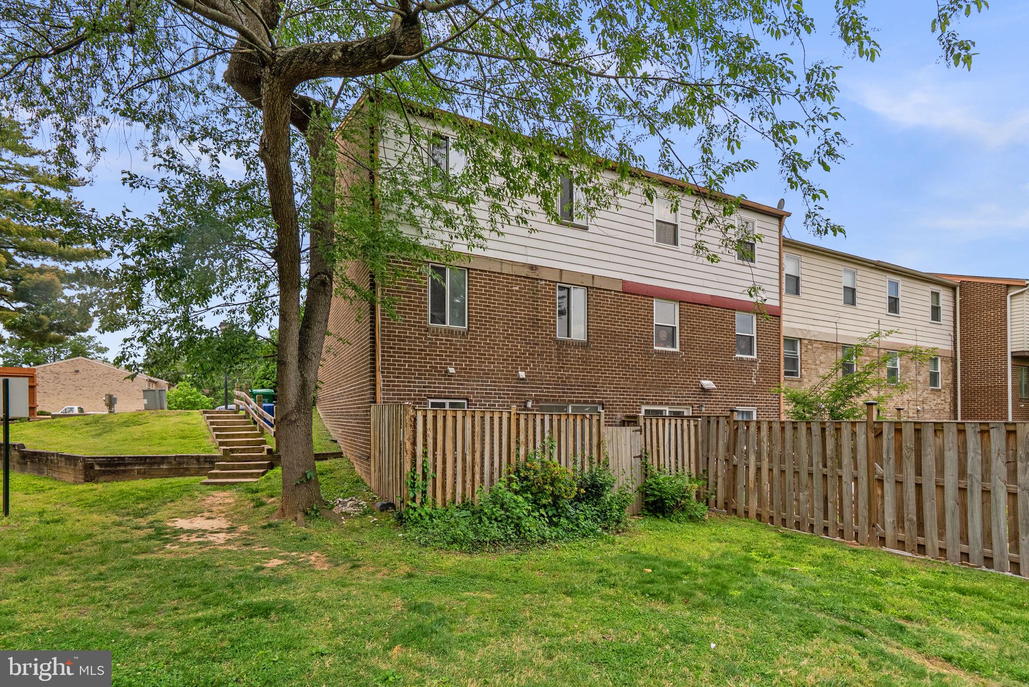 BRIGHTON WEST - Residential
