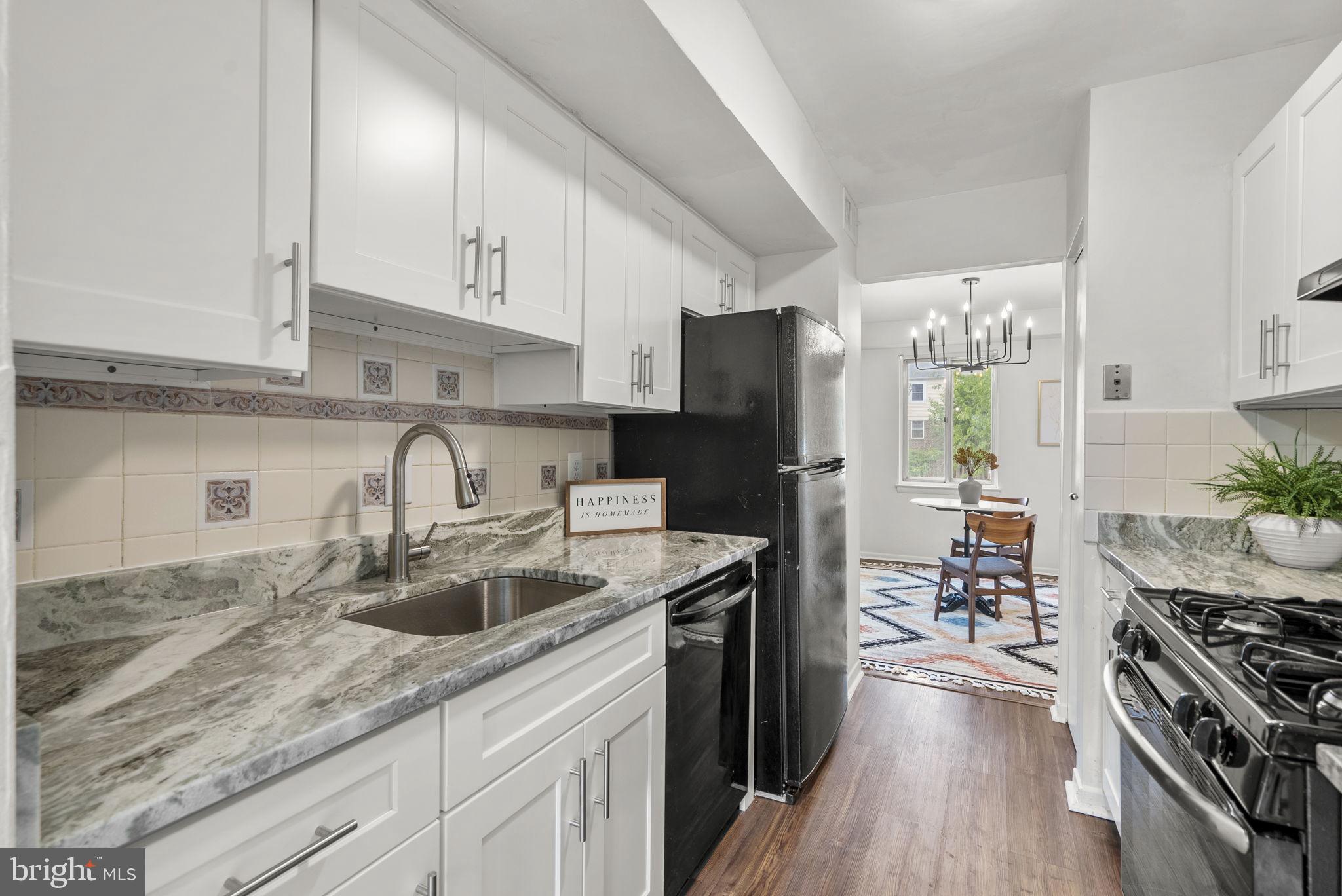 BRIGHTON WEST - Residential
