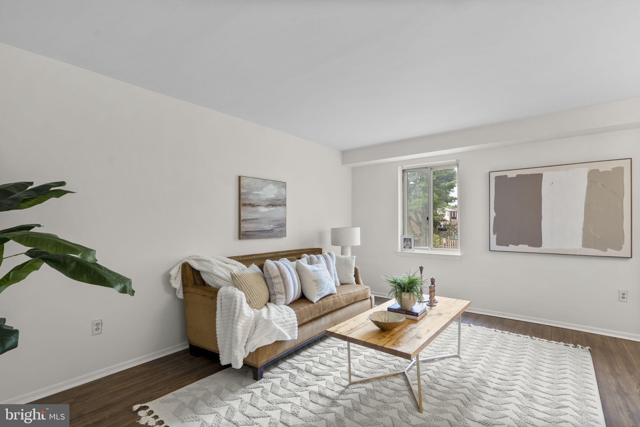 BRIGHTON WEST - Residential