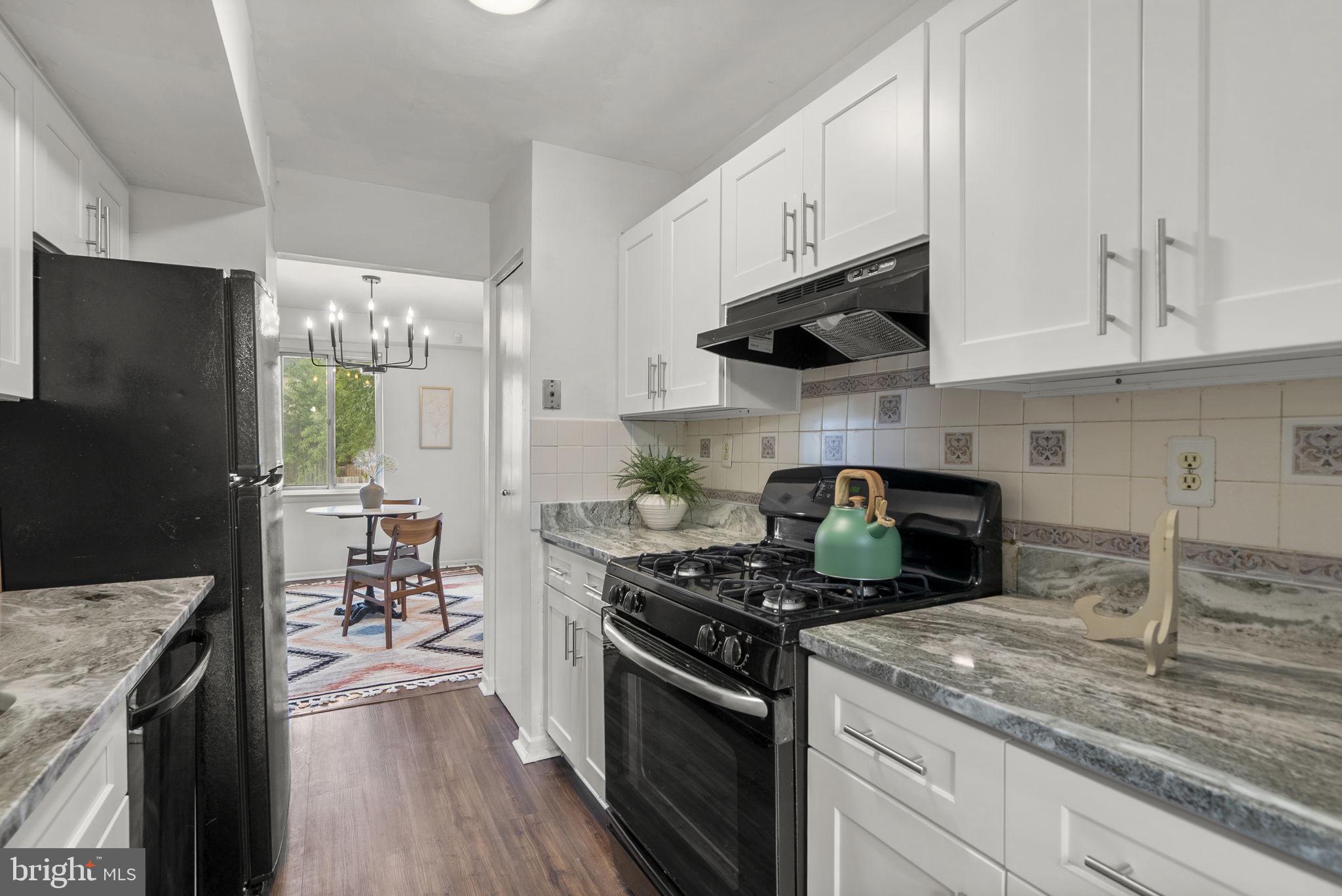 BRIGHTON WEST - Residential