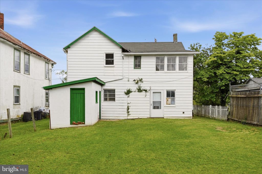 Photo of 309 W Academy Street, CHARLES TOWN, WV 25414 (MLS # WVJF2023930)