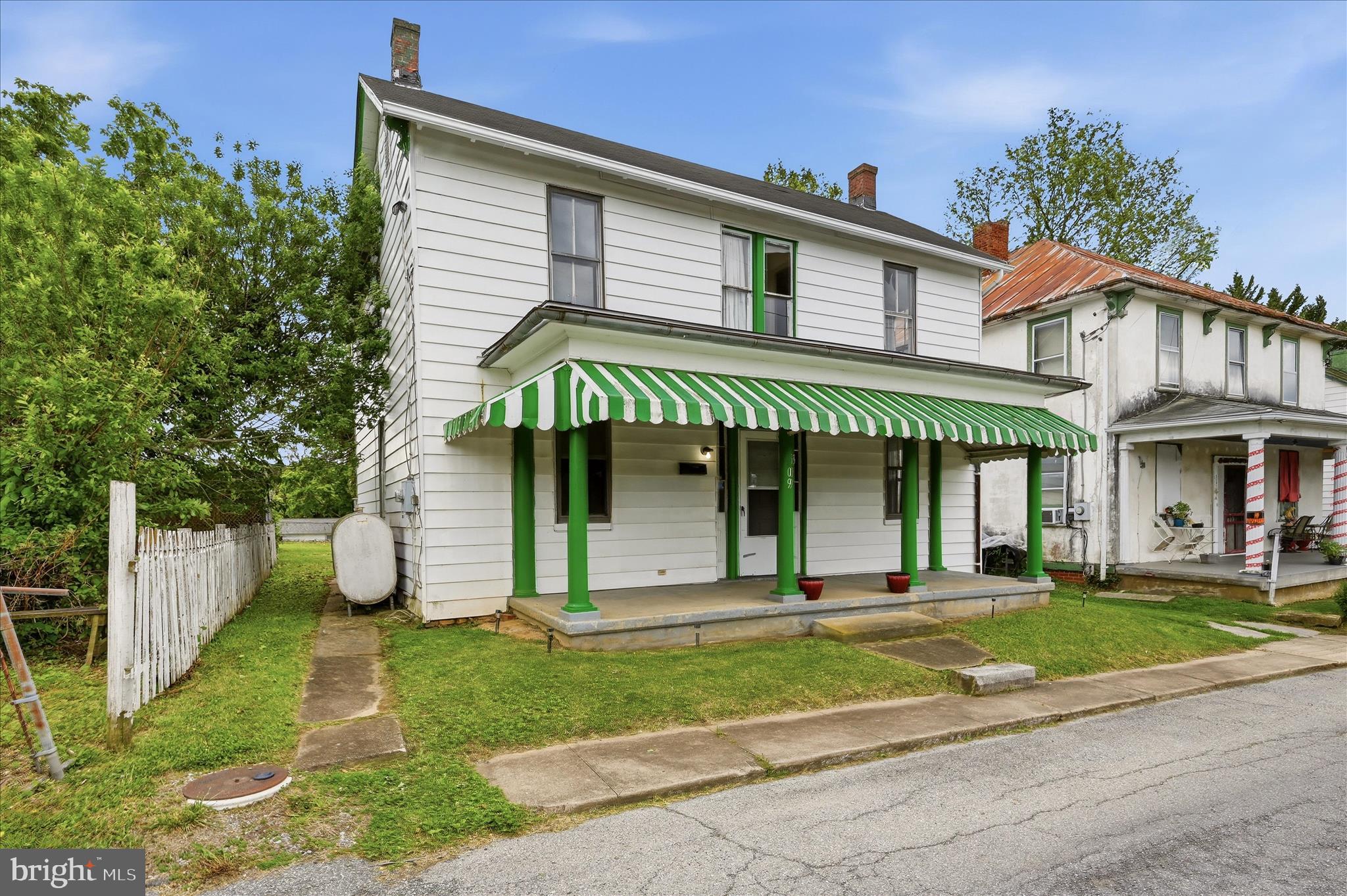 CITY OF CHARLES TOWN - Residential
