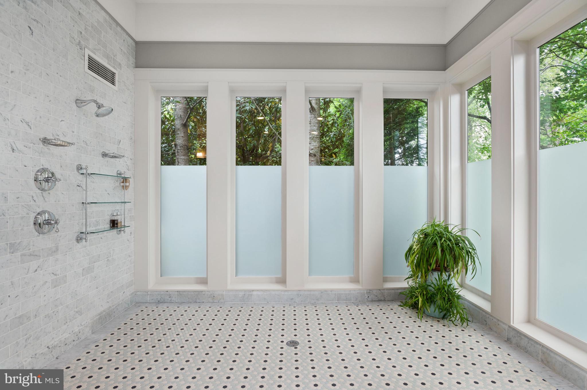 CHESTERBROOK - Residential