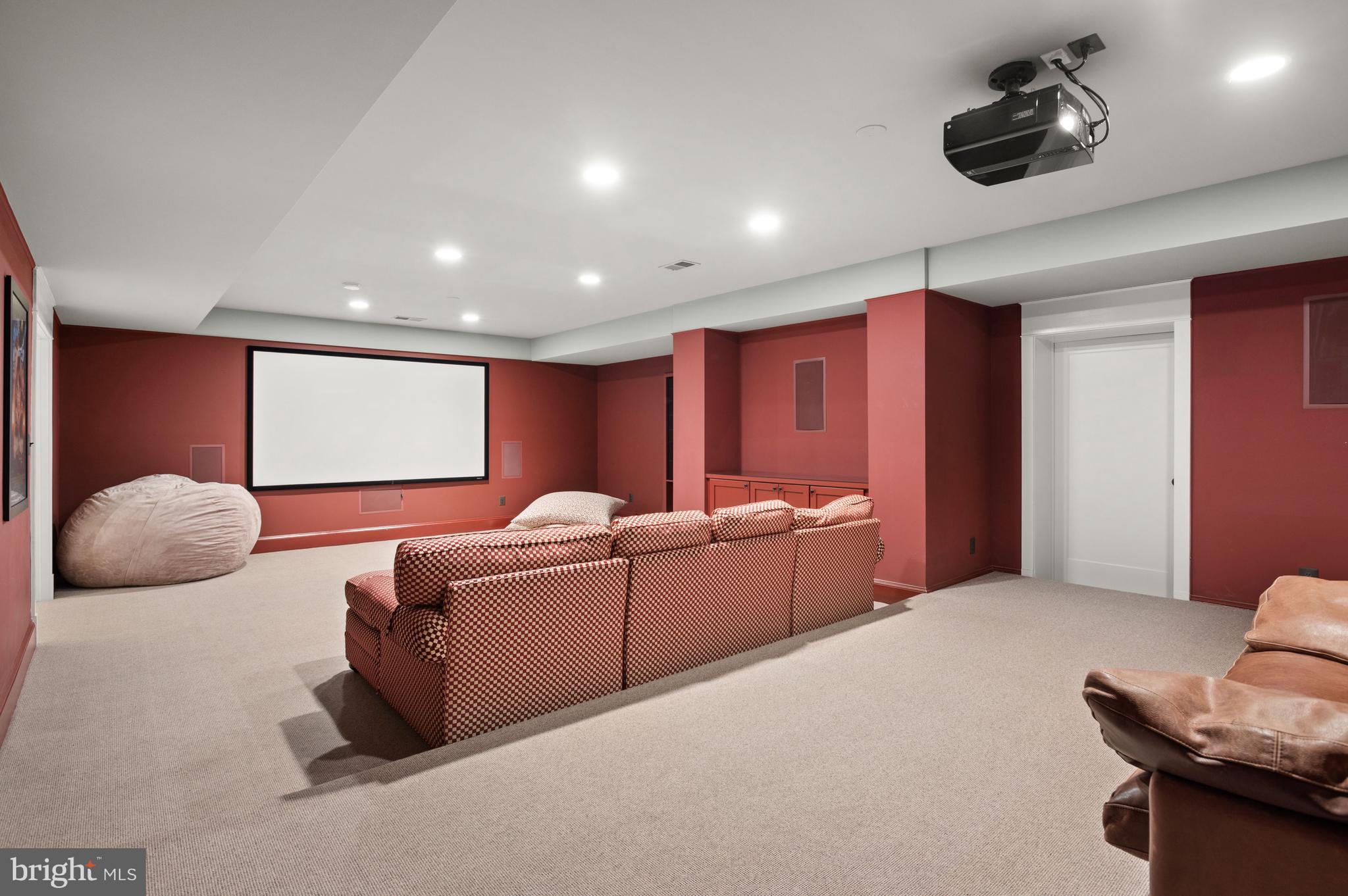 CHESTERBROOK - Residential