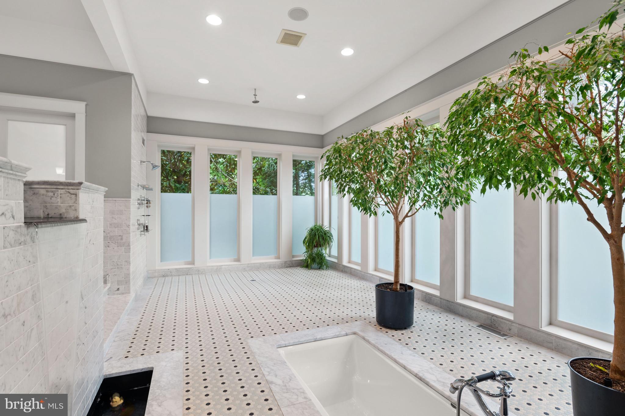 CHESTERBROOK - Residential