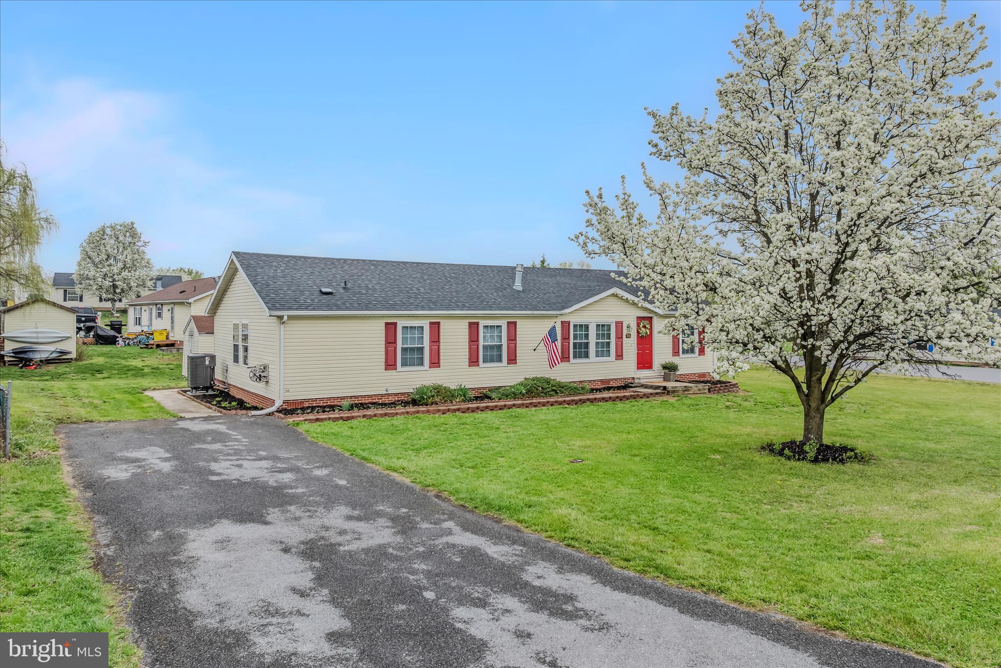 SUMMER HILL - Residential