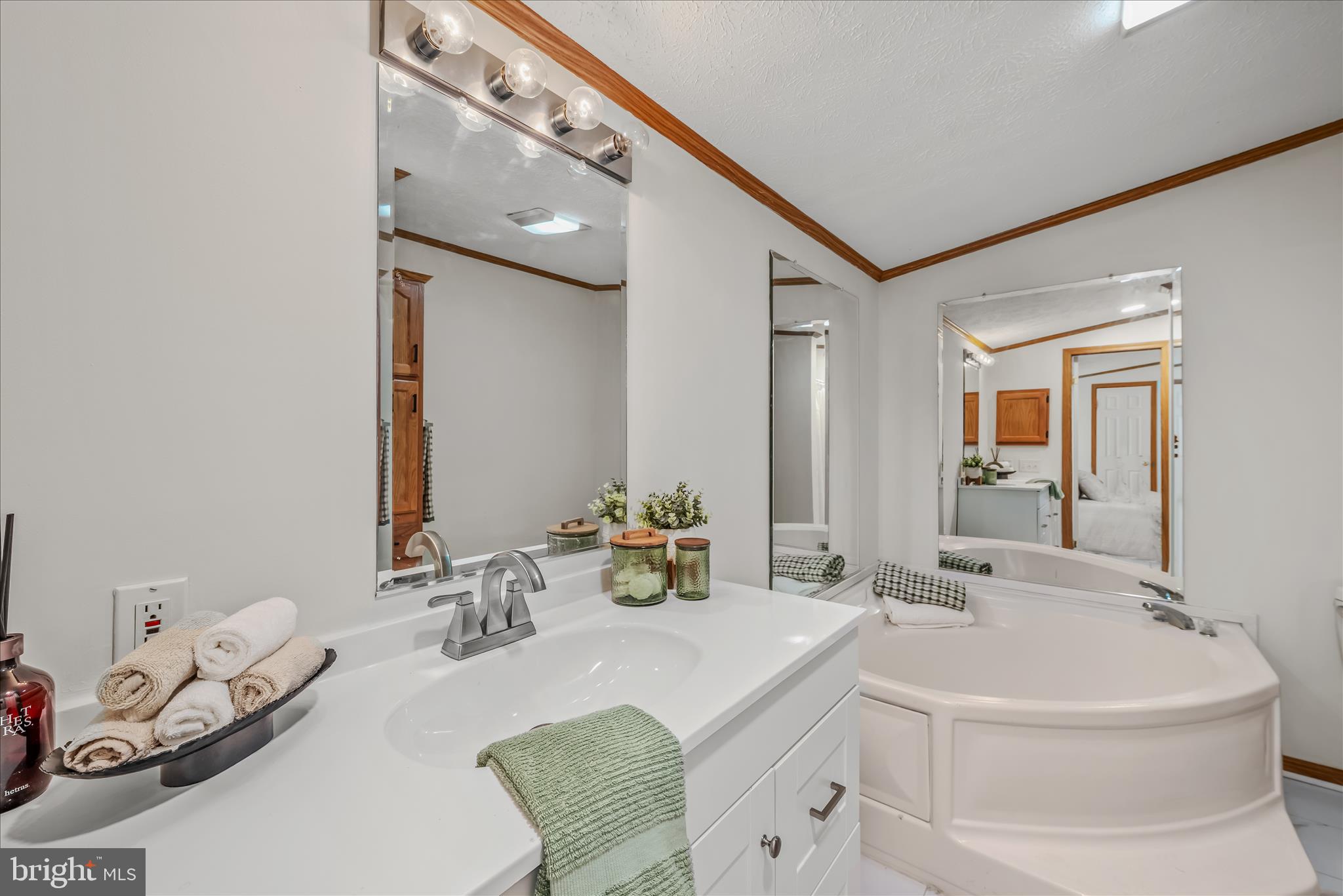 SUMMER HILL - Residential