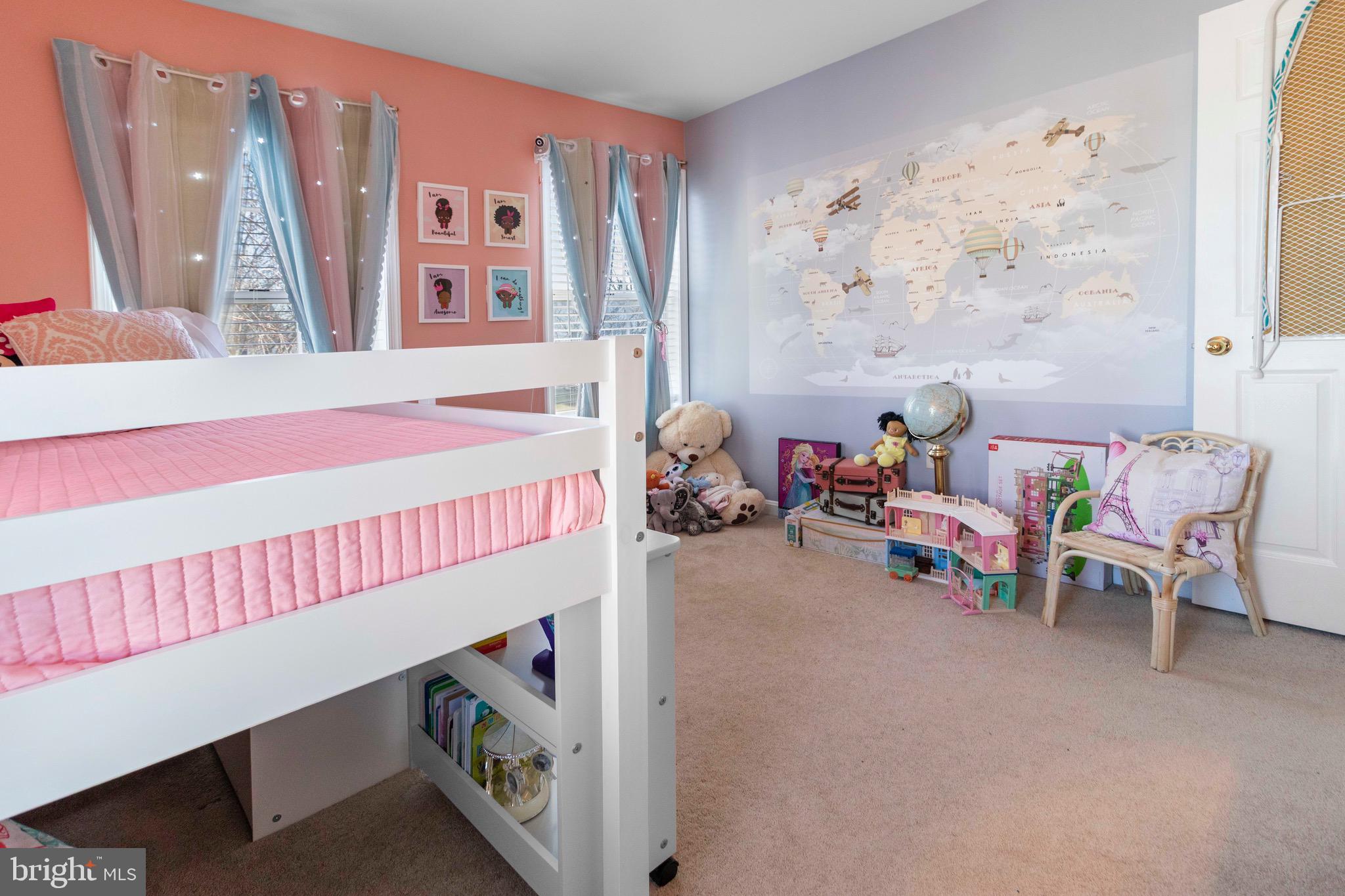 CHELTENHAM WOODS - Residential