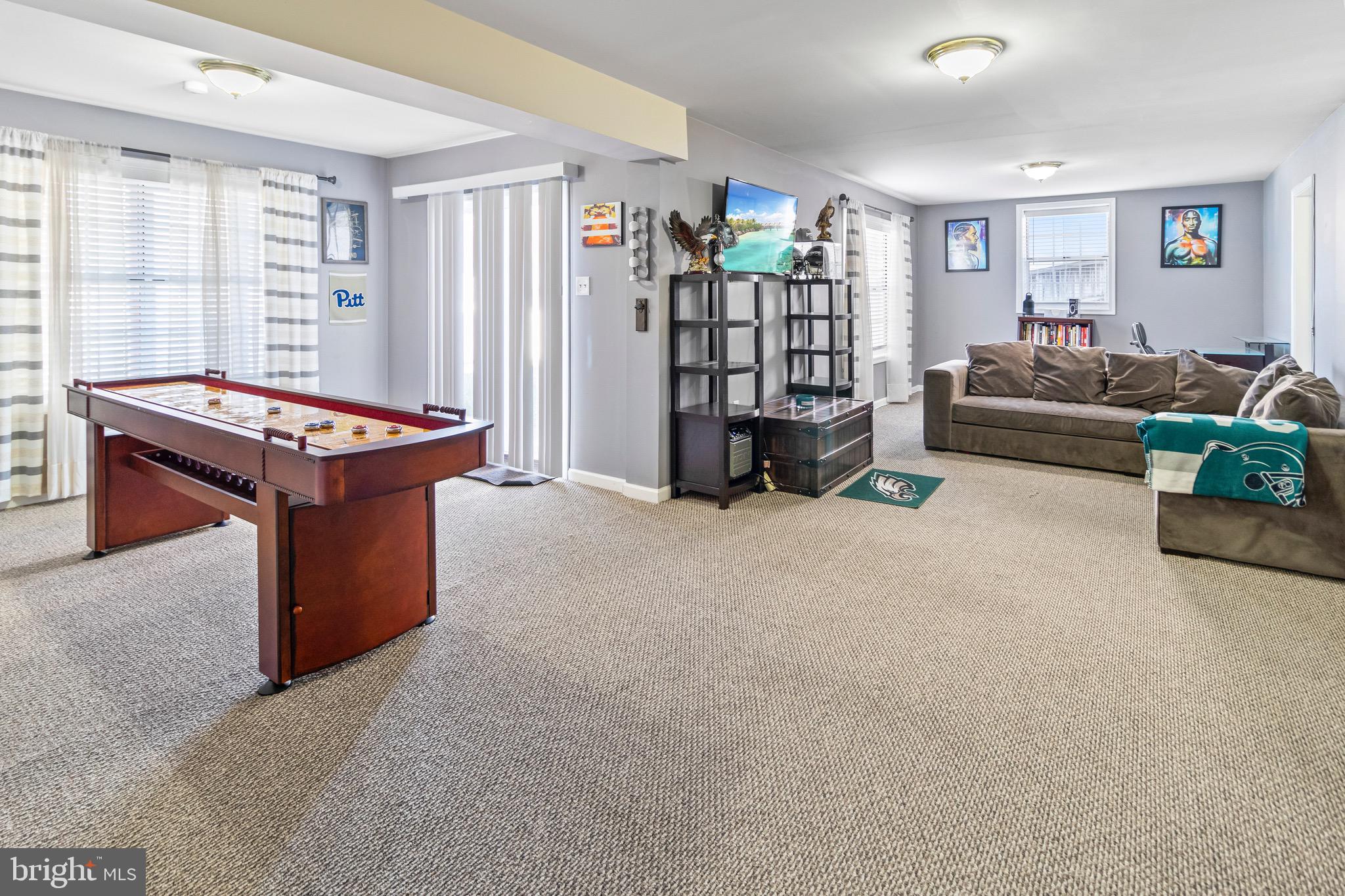 CHELTENHAM WOODS - Residential