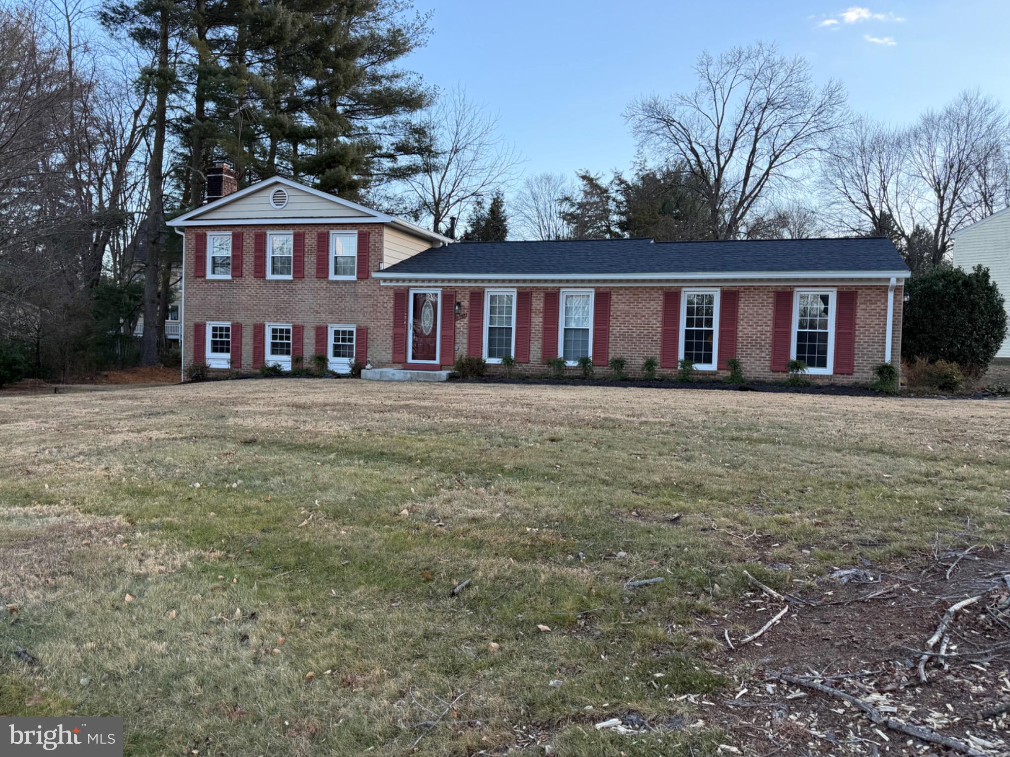 ROBERTS GLEN - Residential Lease