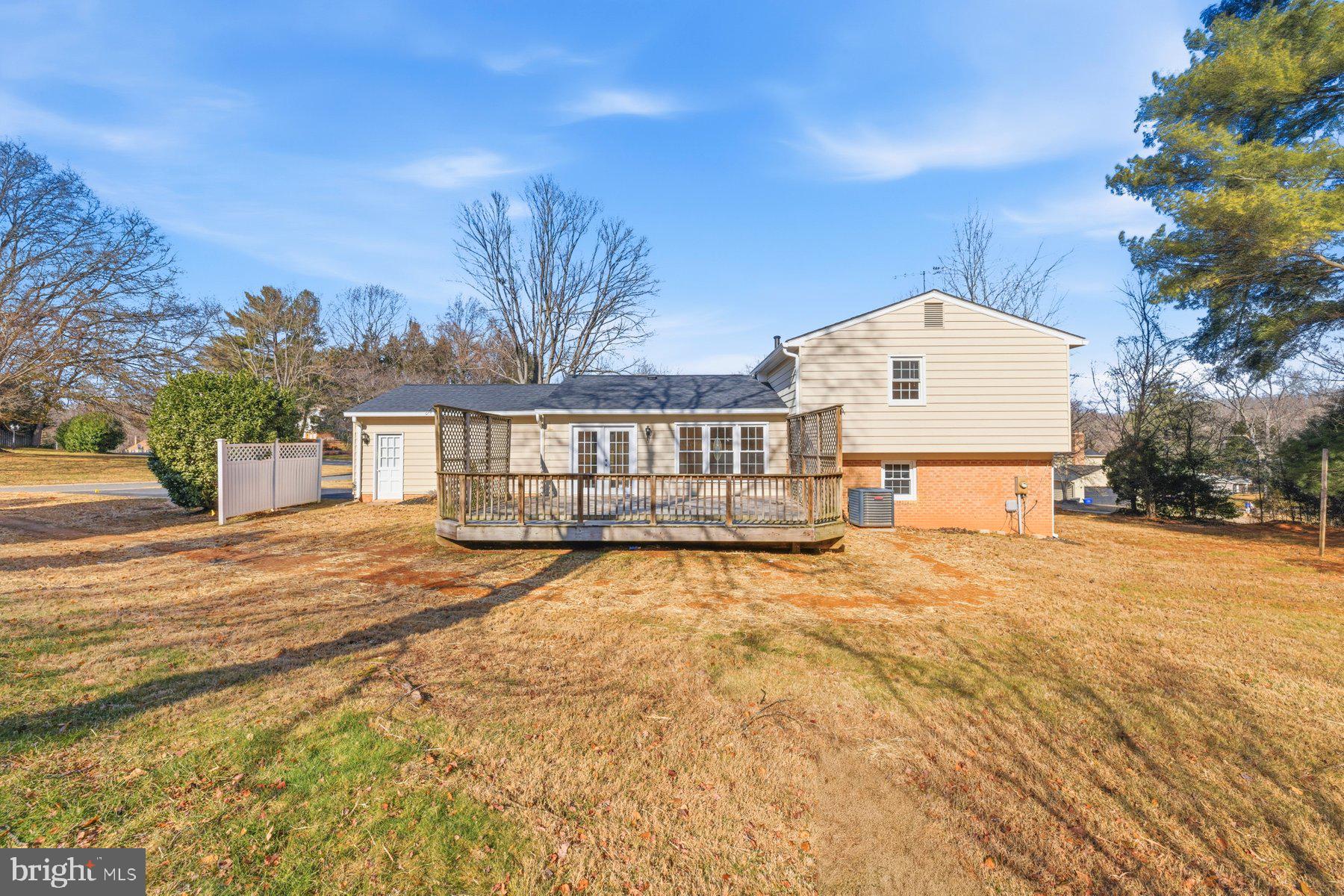 ROBERTS GLEN - Residential Lease